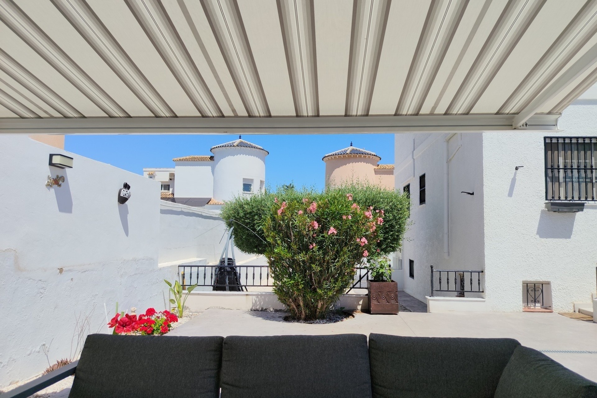 Sale - Detached Villa -
San Miguel / Vistabella Golf - Inland