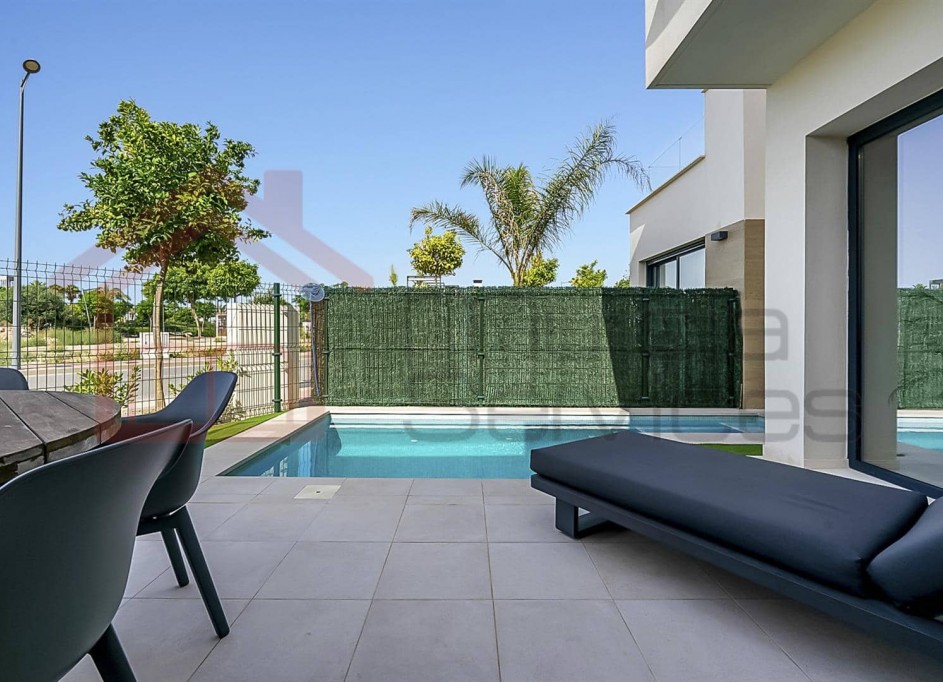 Sale - Detached Villa -
Santa Rosalia Lake and Life Resort