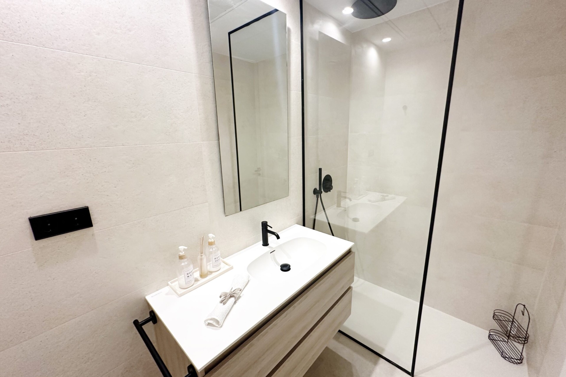 Sale - Detached Villa -
Santa Rosalia Resort - Inland