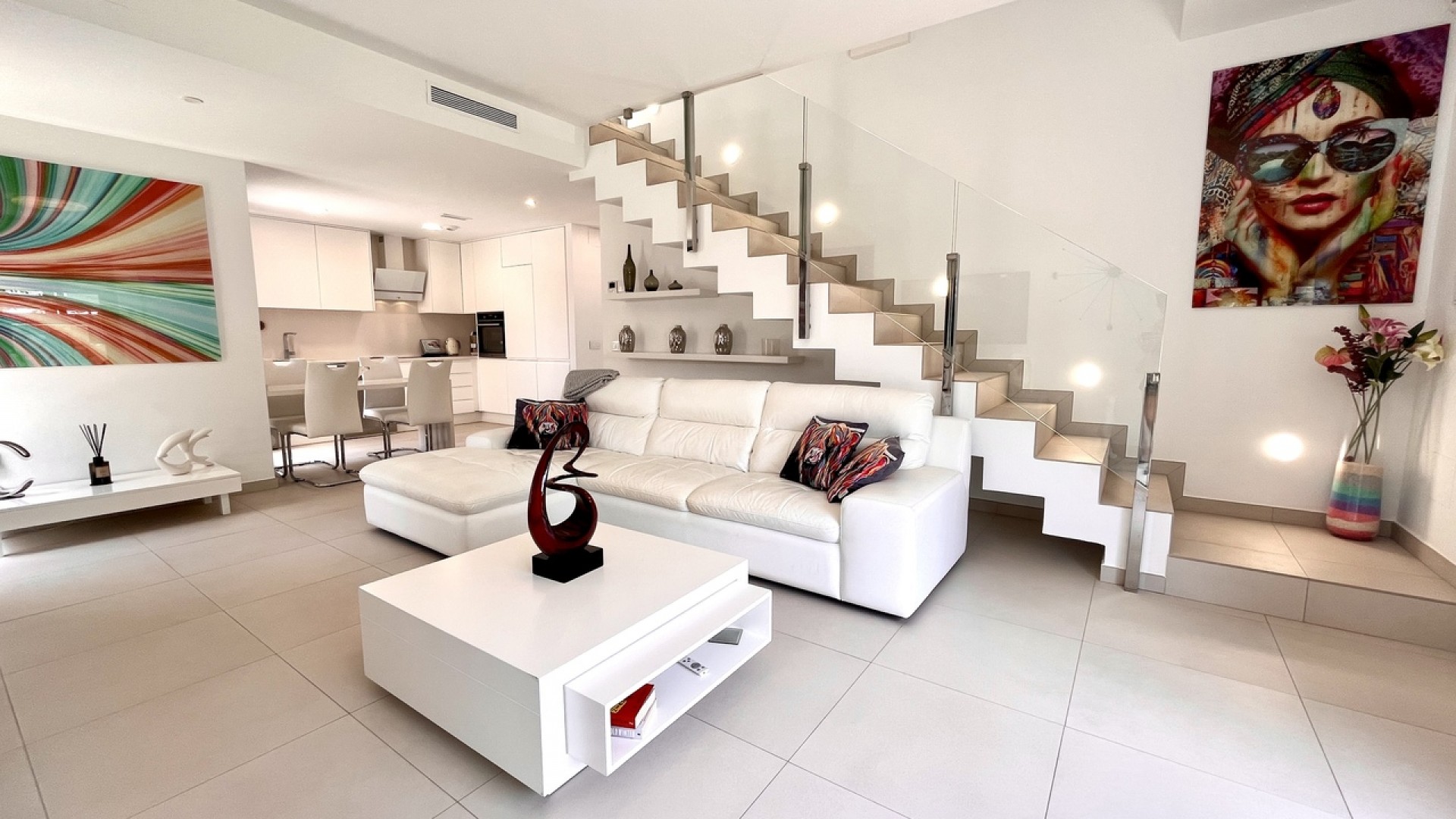 Sale - Detached Villa -
Torre de la Horadada