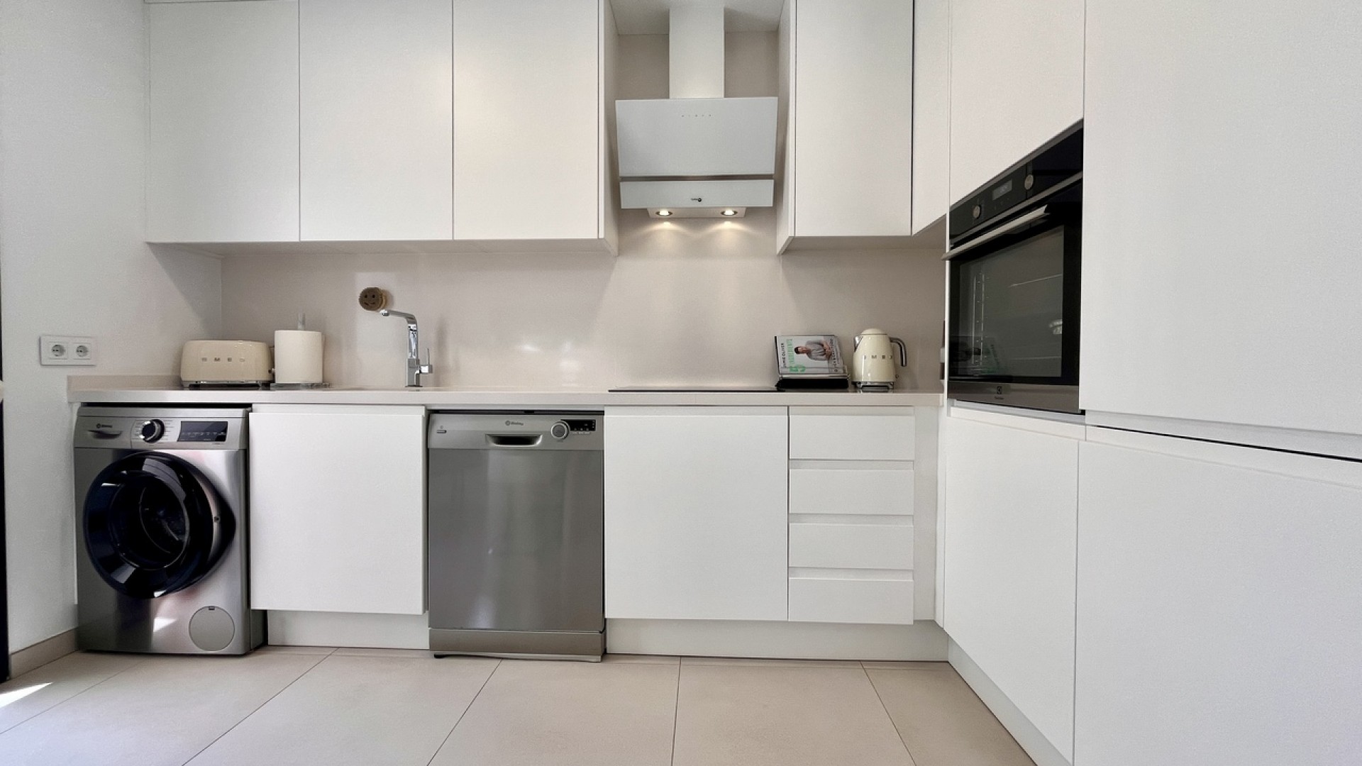 Sale - Detached Villa -
Torre de la Horadada