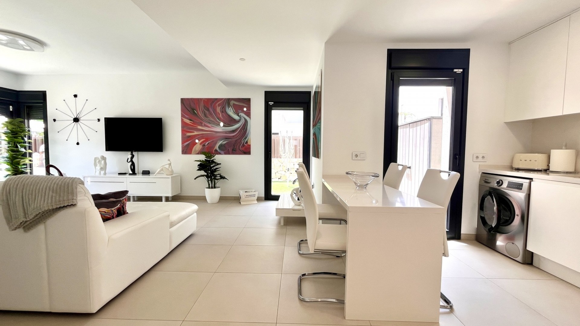 Sale - Detached Villa -
Torre de la Horadada