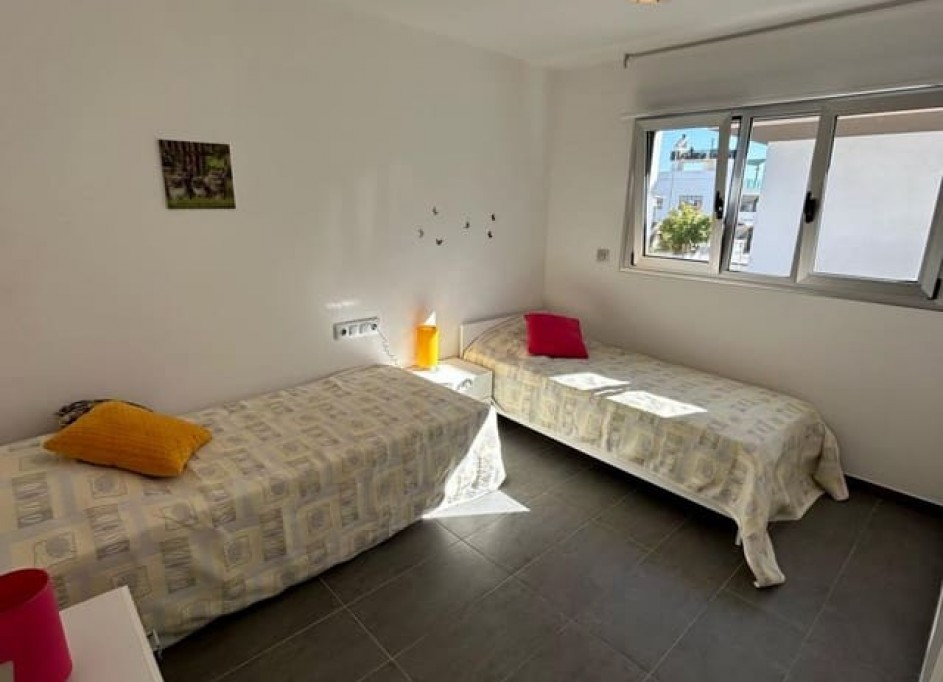 Sale - Detached Villa -
Torre de la Horadada