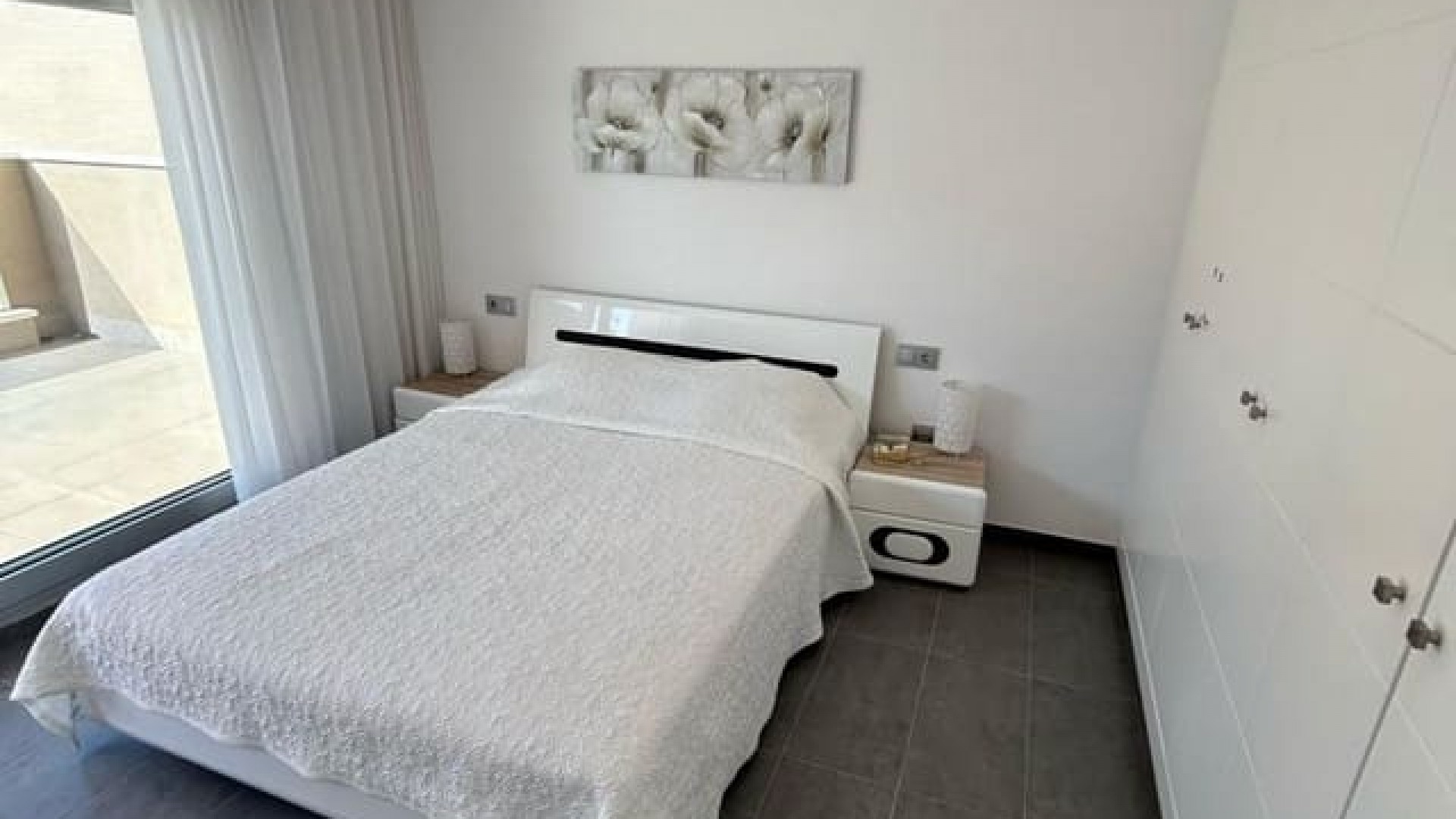 Sale - Detached Villa -
Torre de la Horadada