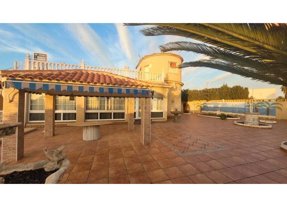 Sale - Detached Villa -
Torrevieja - 0