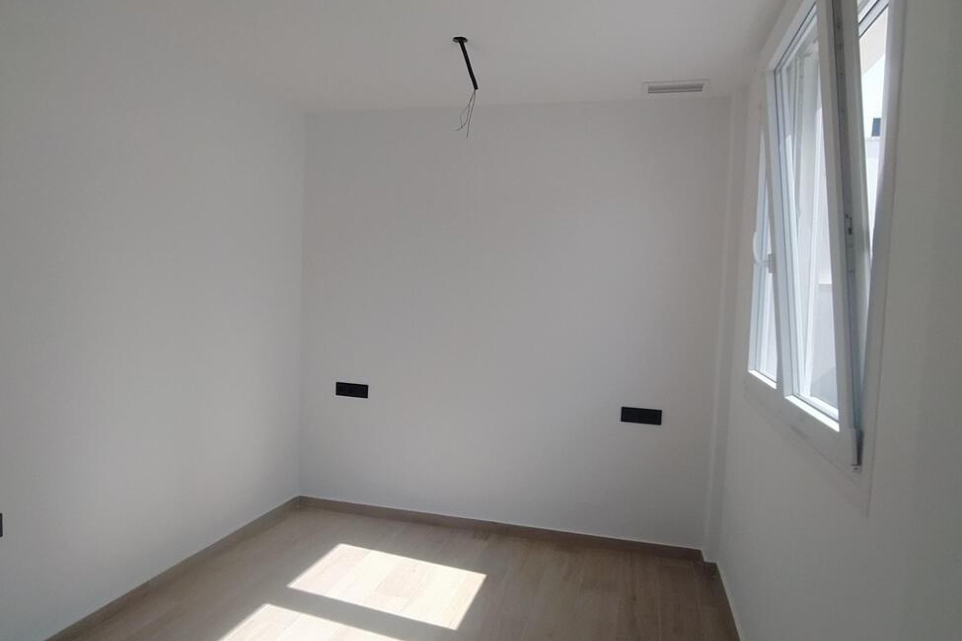 Sale - Detached Villa -
Torrevieja - Aguas Nuevas