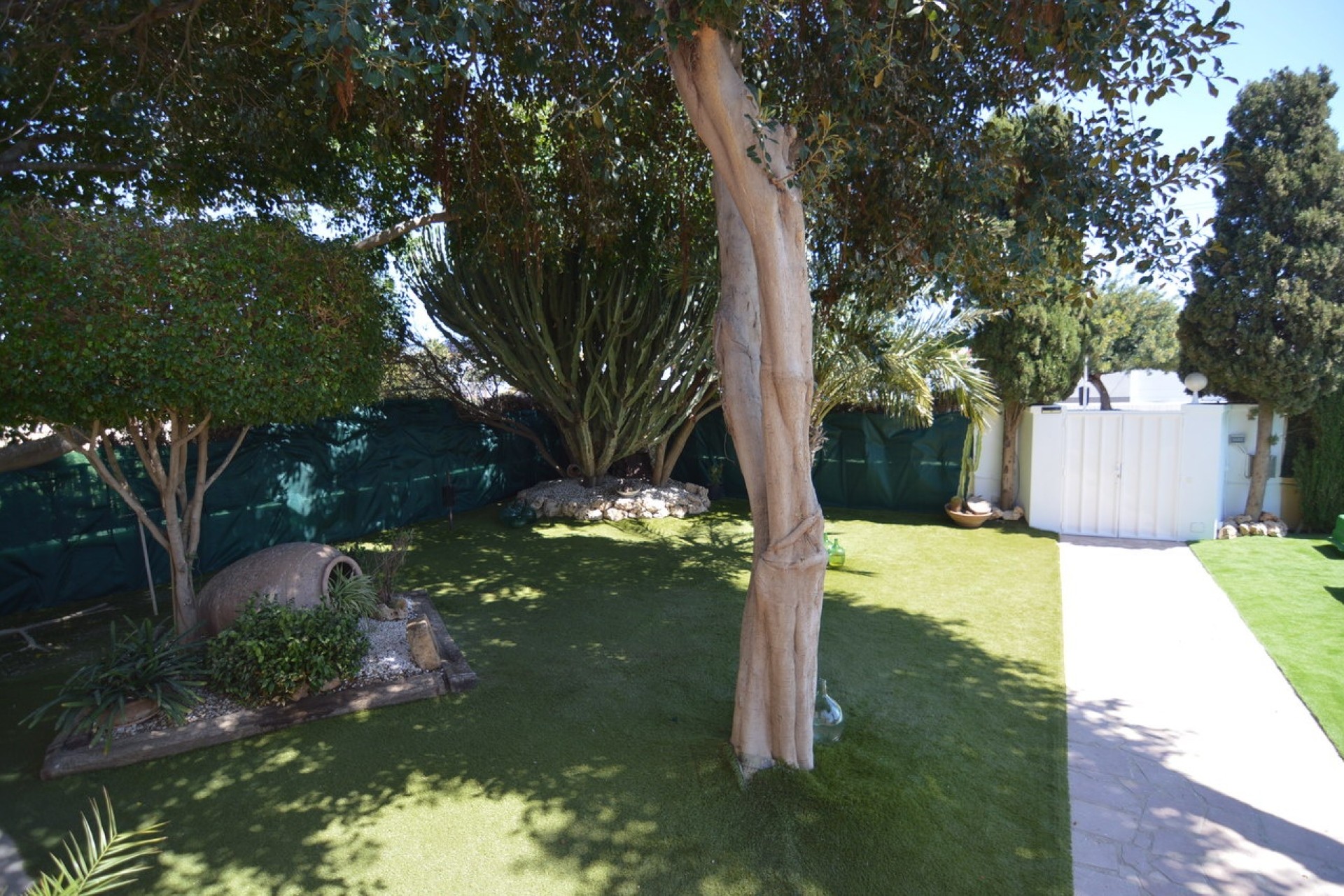 Sale - Detached Villa -
Torrevieja - Costa Blanca