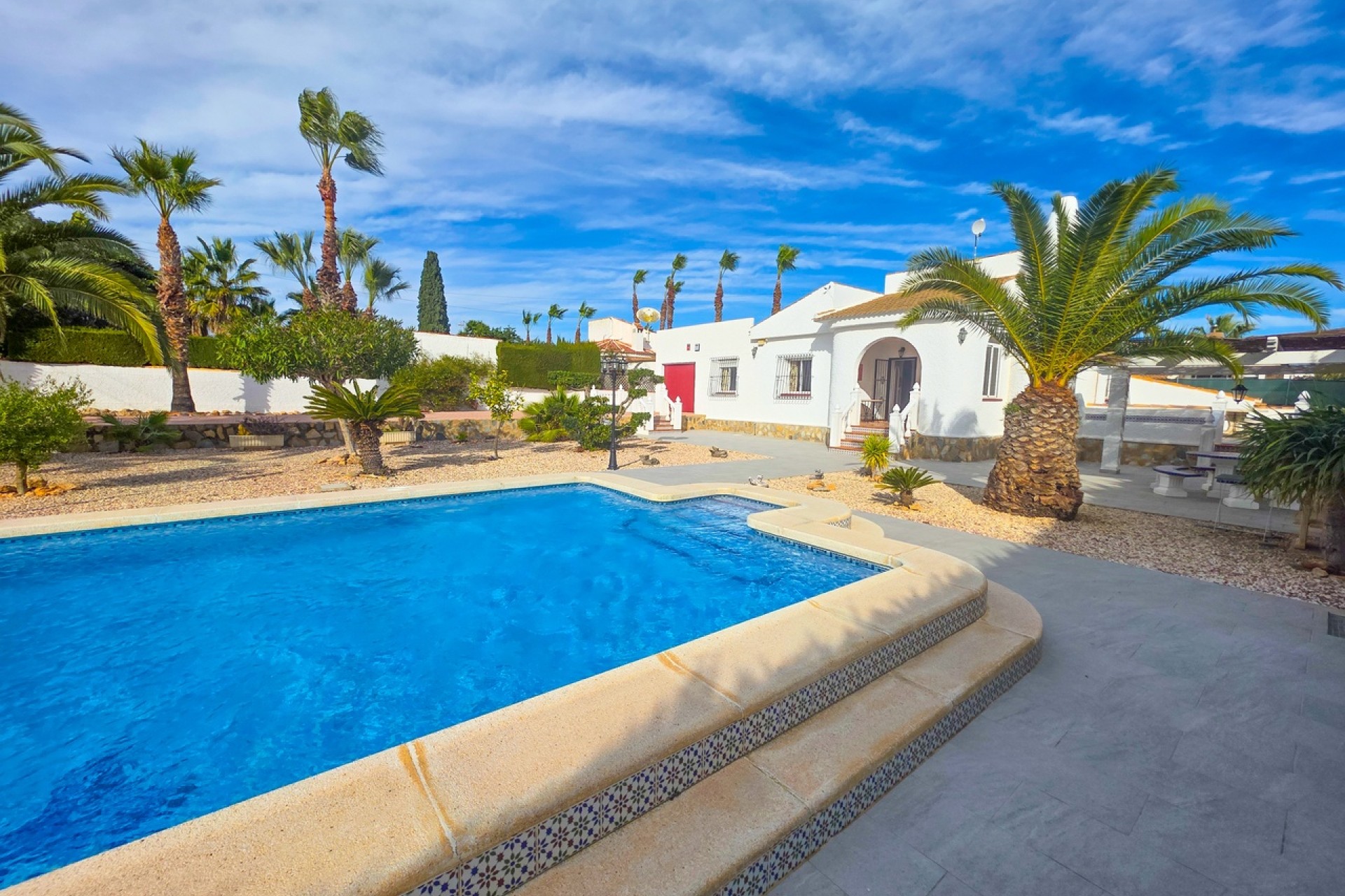 Sale - Detached Villa -
Torrevieja - Costa Blanca