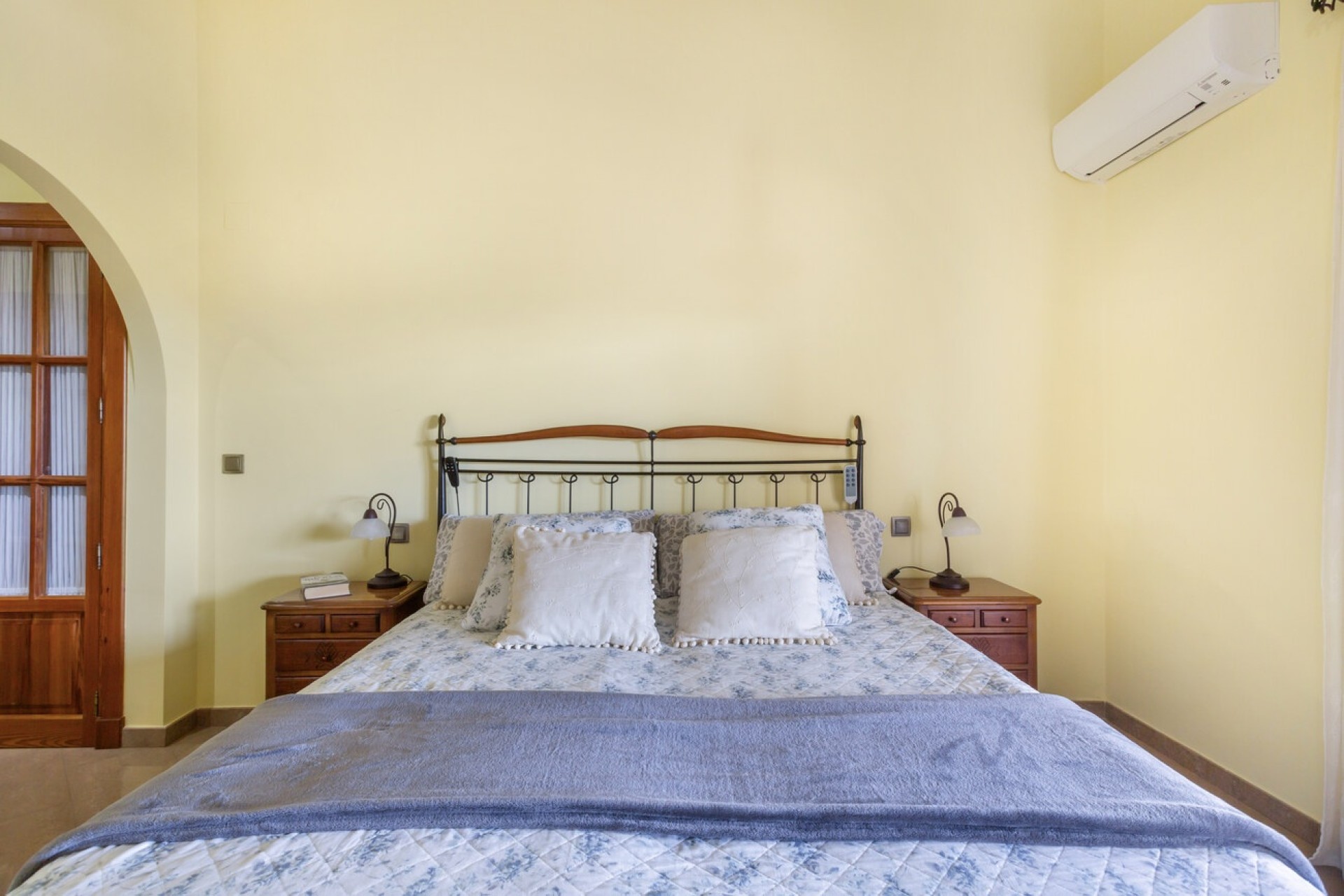 Sale - Detached Villa -
Torrevieja - Costa Blanca