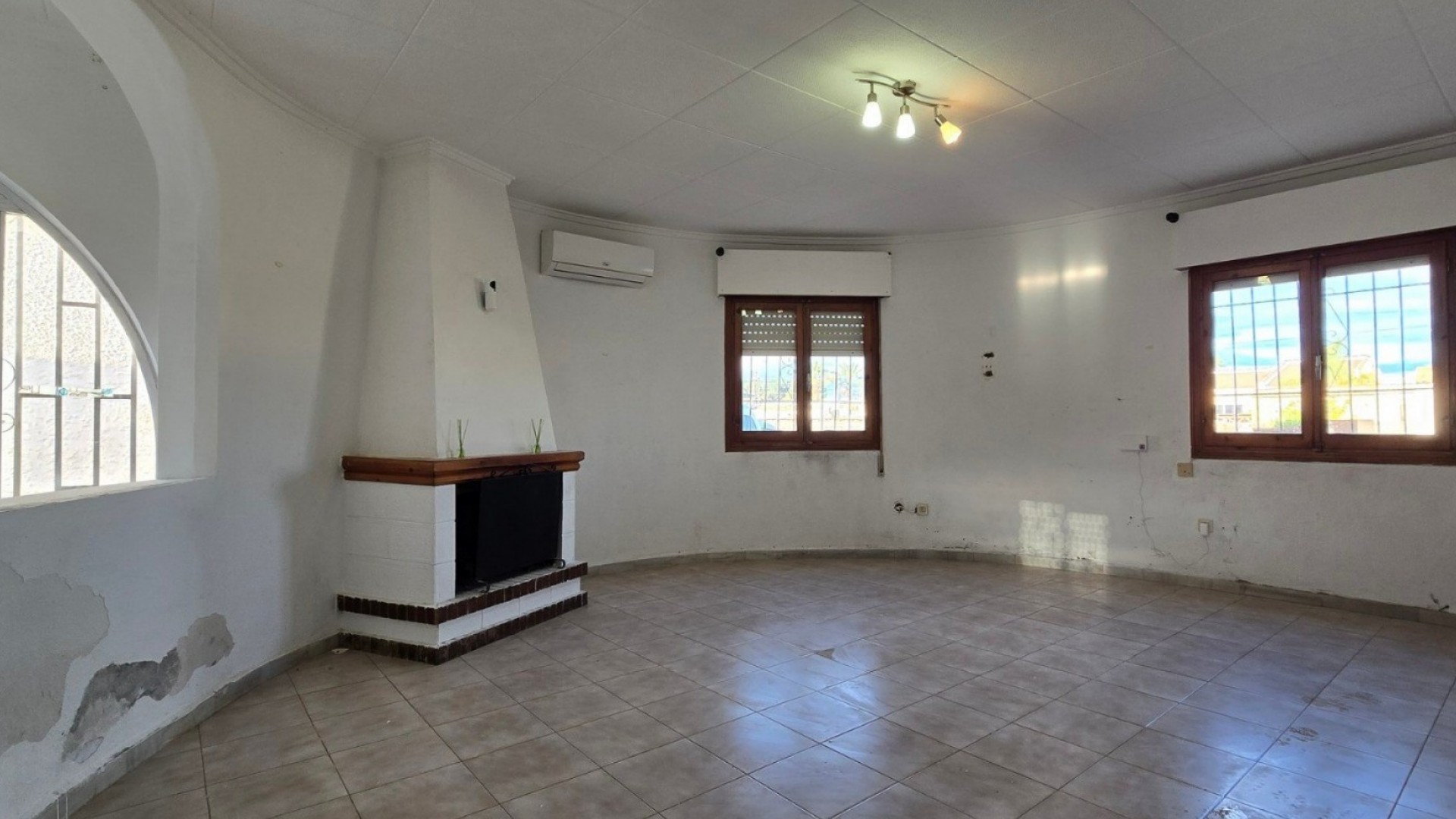 Sale - Detached Villa -
Torrevieja - El Chaparal