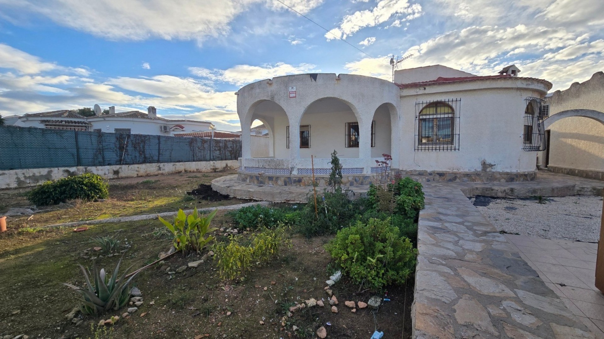 Sale - Detached Villa -
Torrevieja - El Chaparal