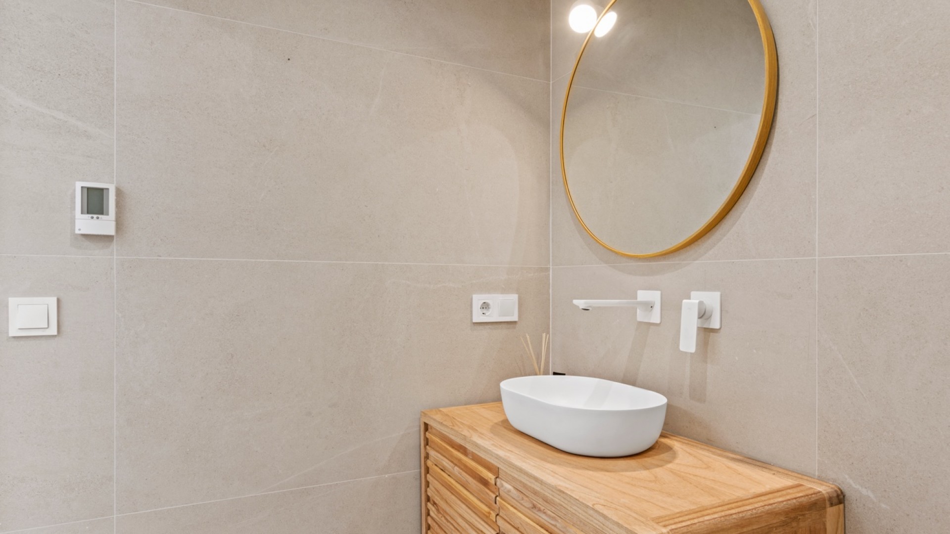 Sale - Detached Villa -
Torrevieja - El chaparral