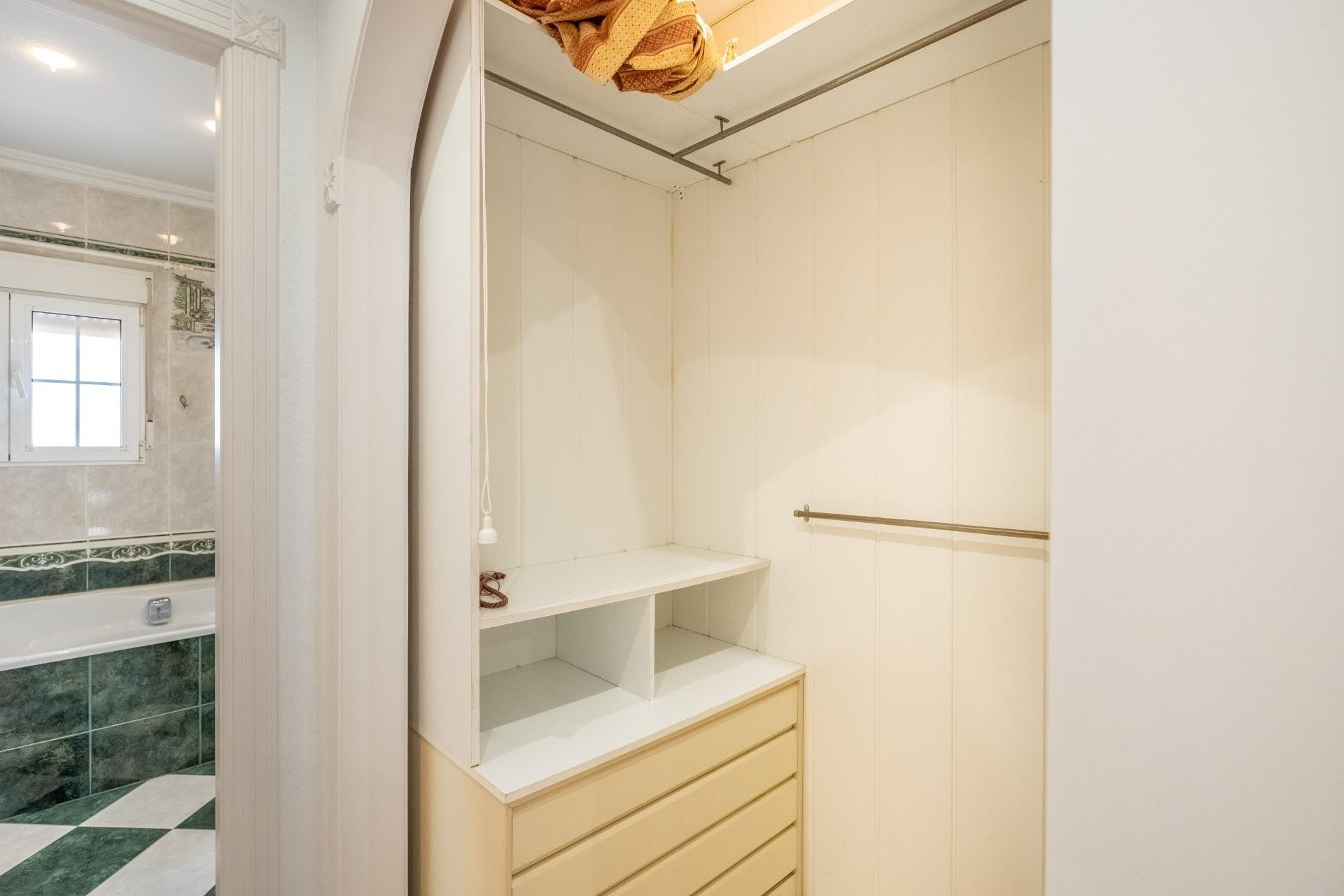 Sale - Detached Villa -
Torrevieja - El chaparral