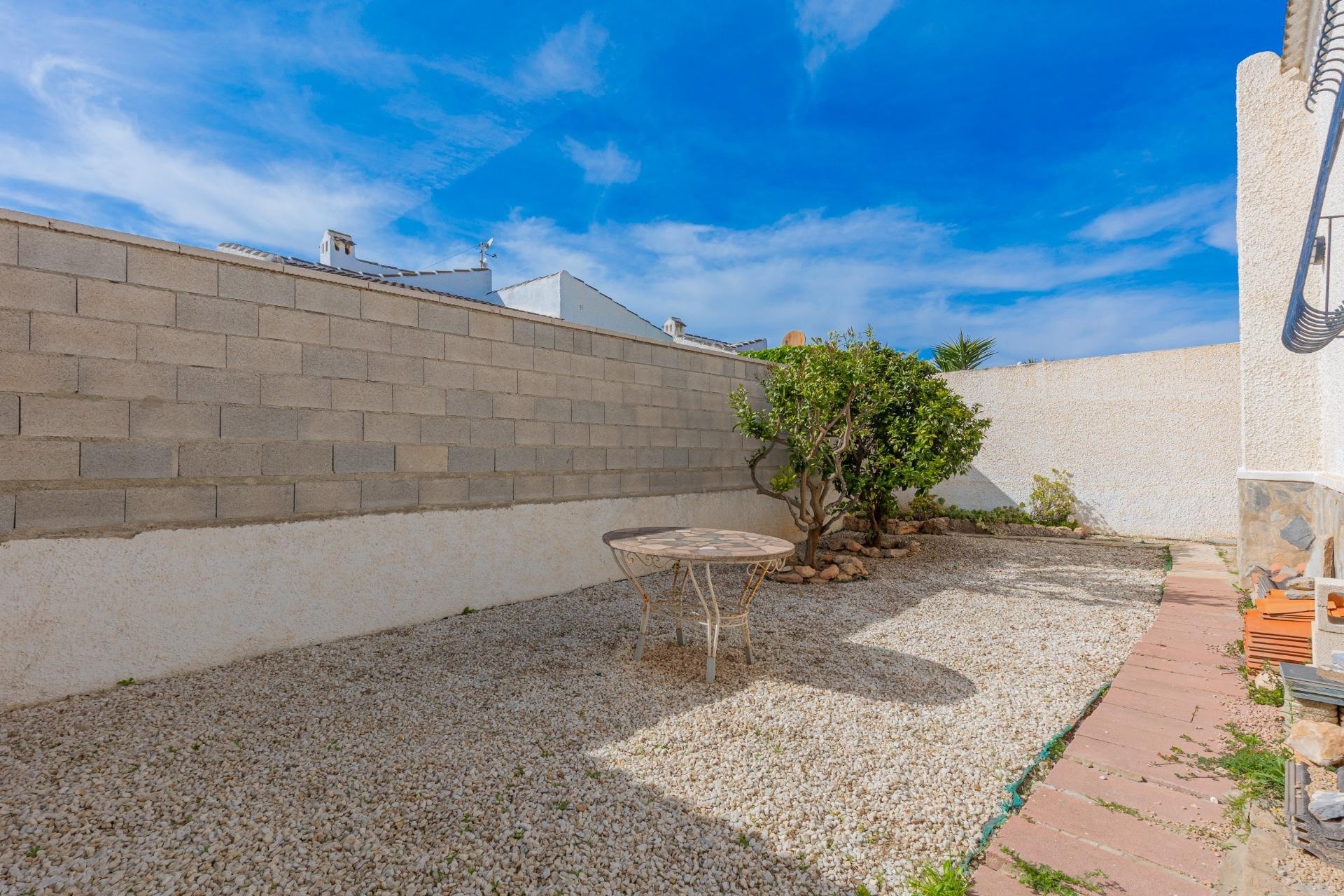 Sale - Detached Villa -
Torrevieja - El chaparral