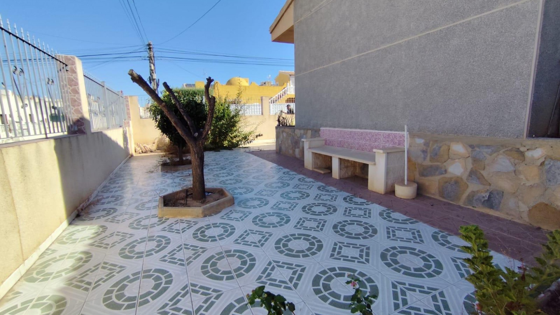 Sale - Detached Villa -
Torrevieja - Estacion de autobuses