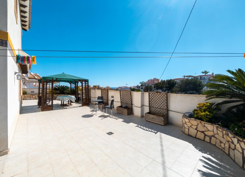 Sale - Detached Villa -
Torrevieja - La Mata