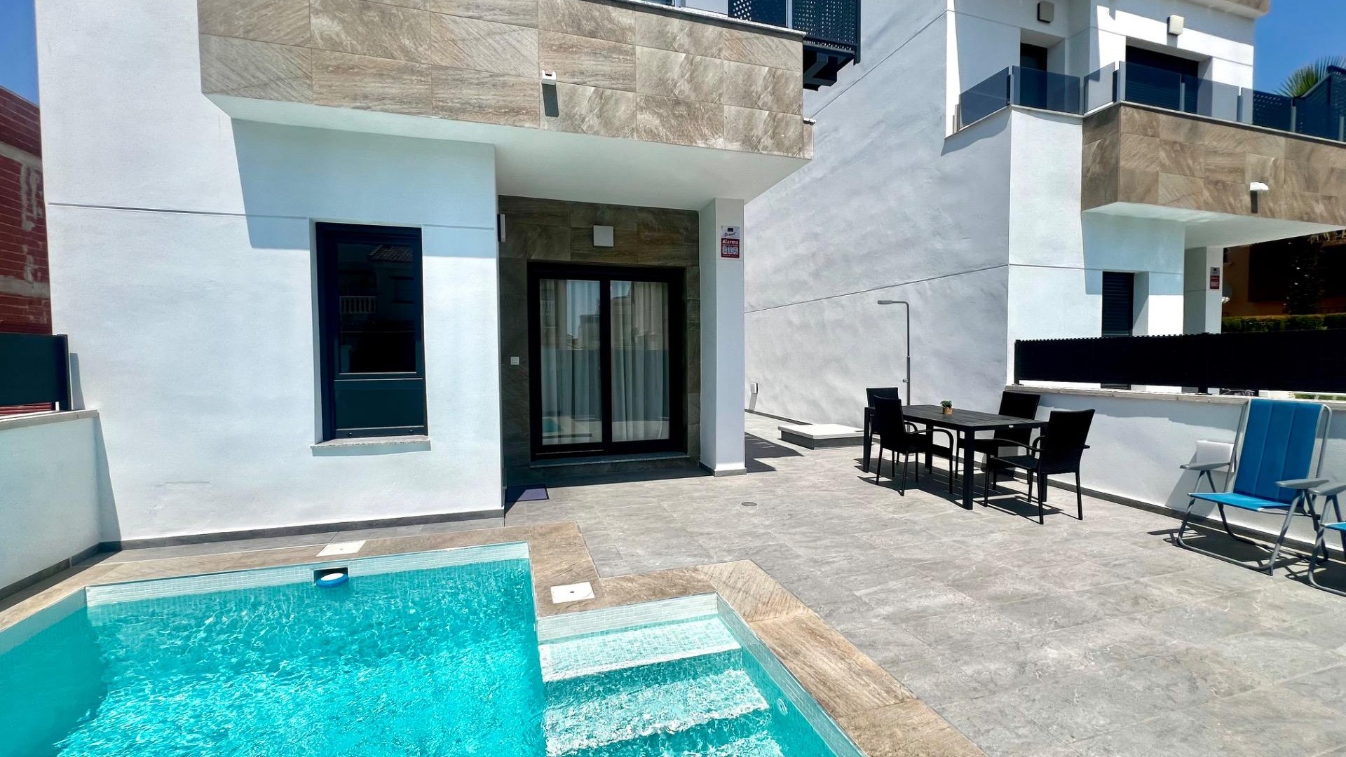 Sale - Detached Villa -
Torrevieja - La Siesta - El Salado - Torreta