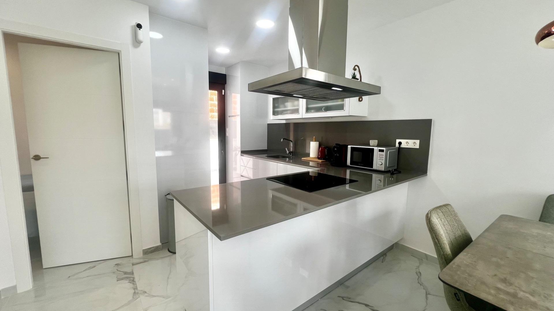 Sale - Detached Villa -
Torrevieja - La Siesta - El Salado - Torreta