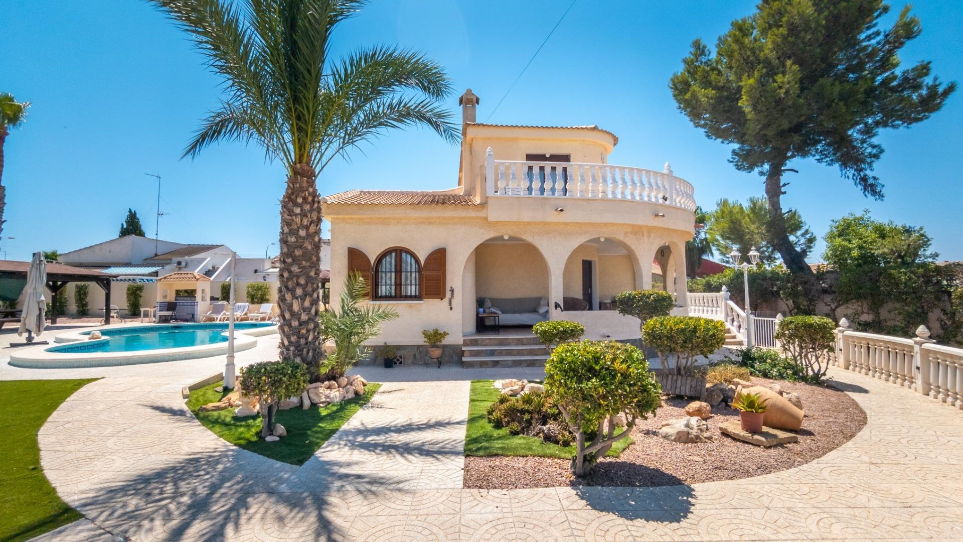 Sale - Detached Villa -
Torrevieja - La Siesta - El Salado - Torreta