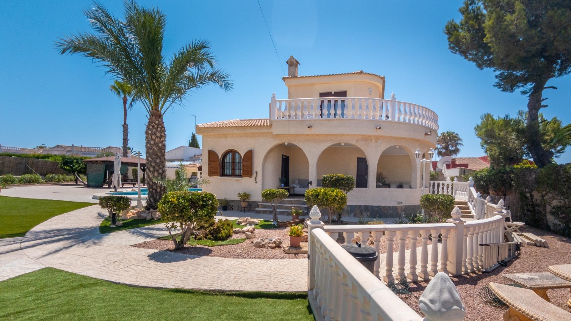 Sale - Detached Villa -
Torrevieja - La Siesta - El Salado - Torreta