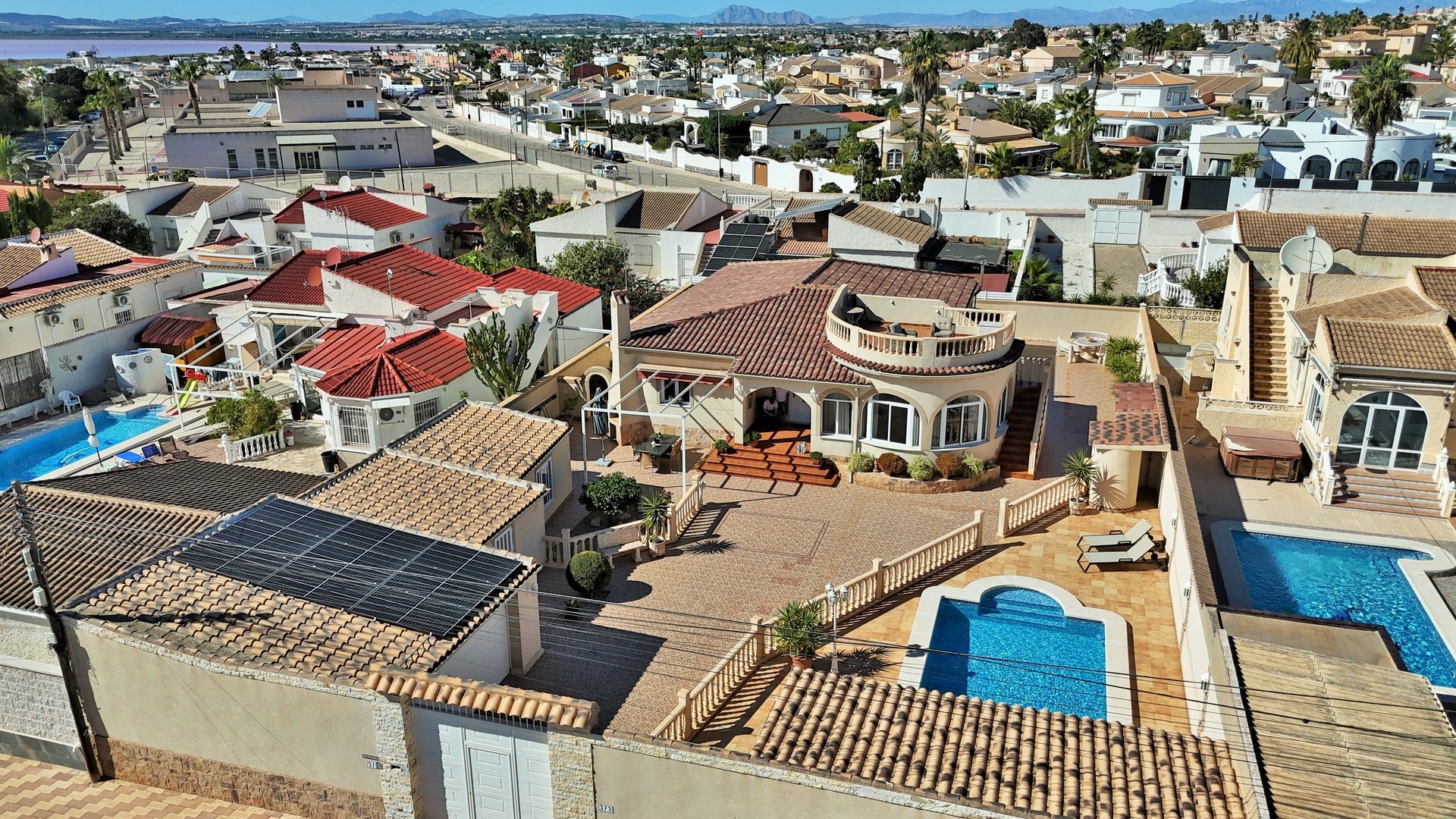 Sale - Detached Villa -
Torrevieja - La Siesta