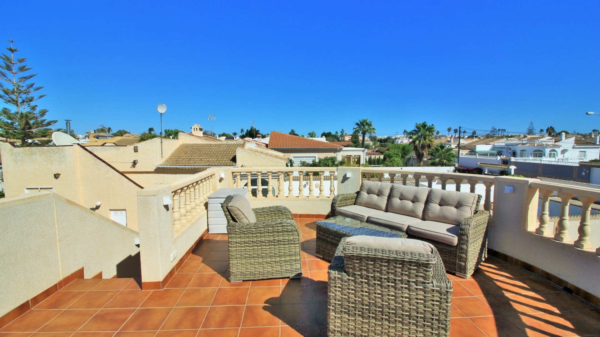 Sale - Detached Villa -
Torrevieja - La Siesta