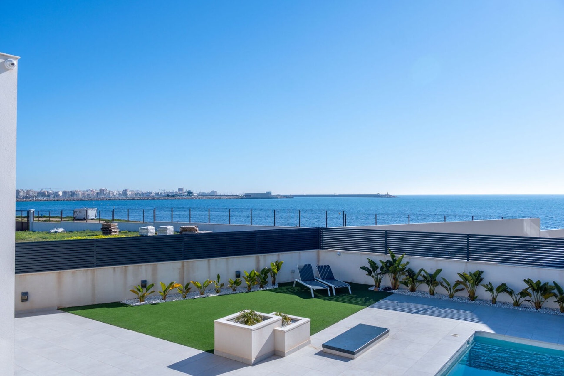 Sale - Detached Villa -
Torrevieja - La Valeta