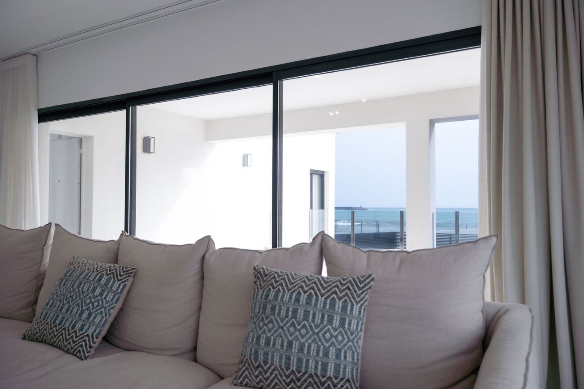 Sale - Detached Villa -
Torrevieja - La Valeta