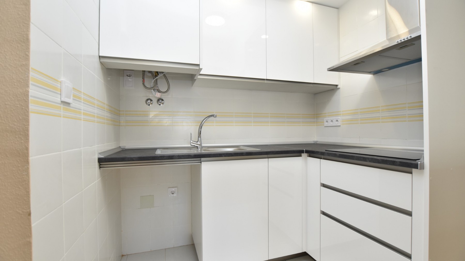 Sale - Detached Villa -
Torrevieja - Lago Jardín II