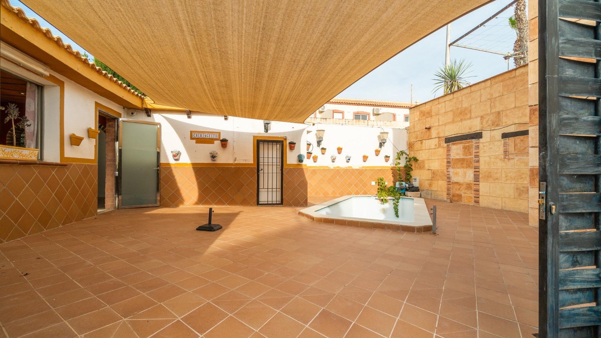 Sale - Detached Villa -
Torrevieja - Los altos