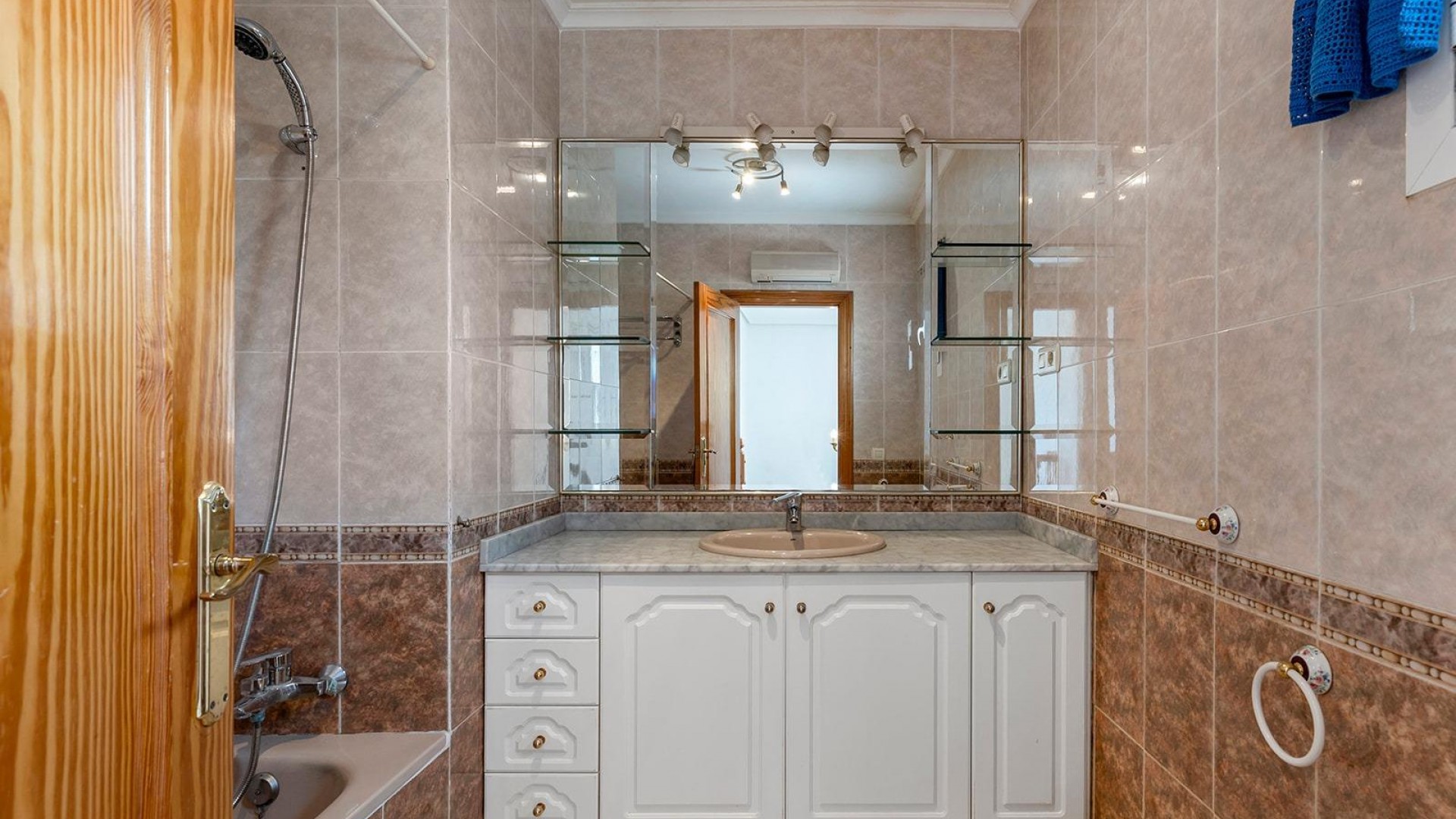 Sale - Detached Villa -
Torrevieja - Los Balcones - Los Altos del Edén