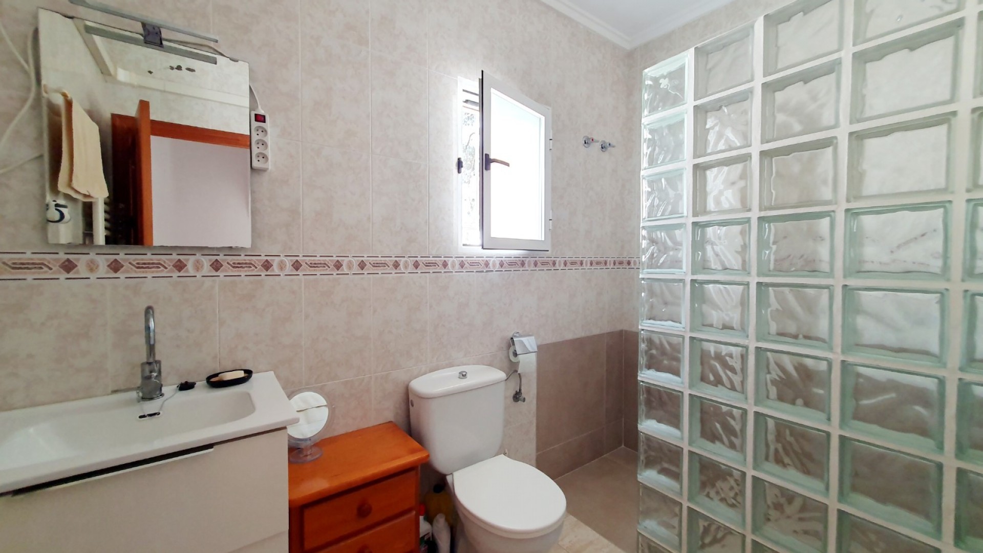 Sale - Detached Villa -
Torrevieja - Los Balcones