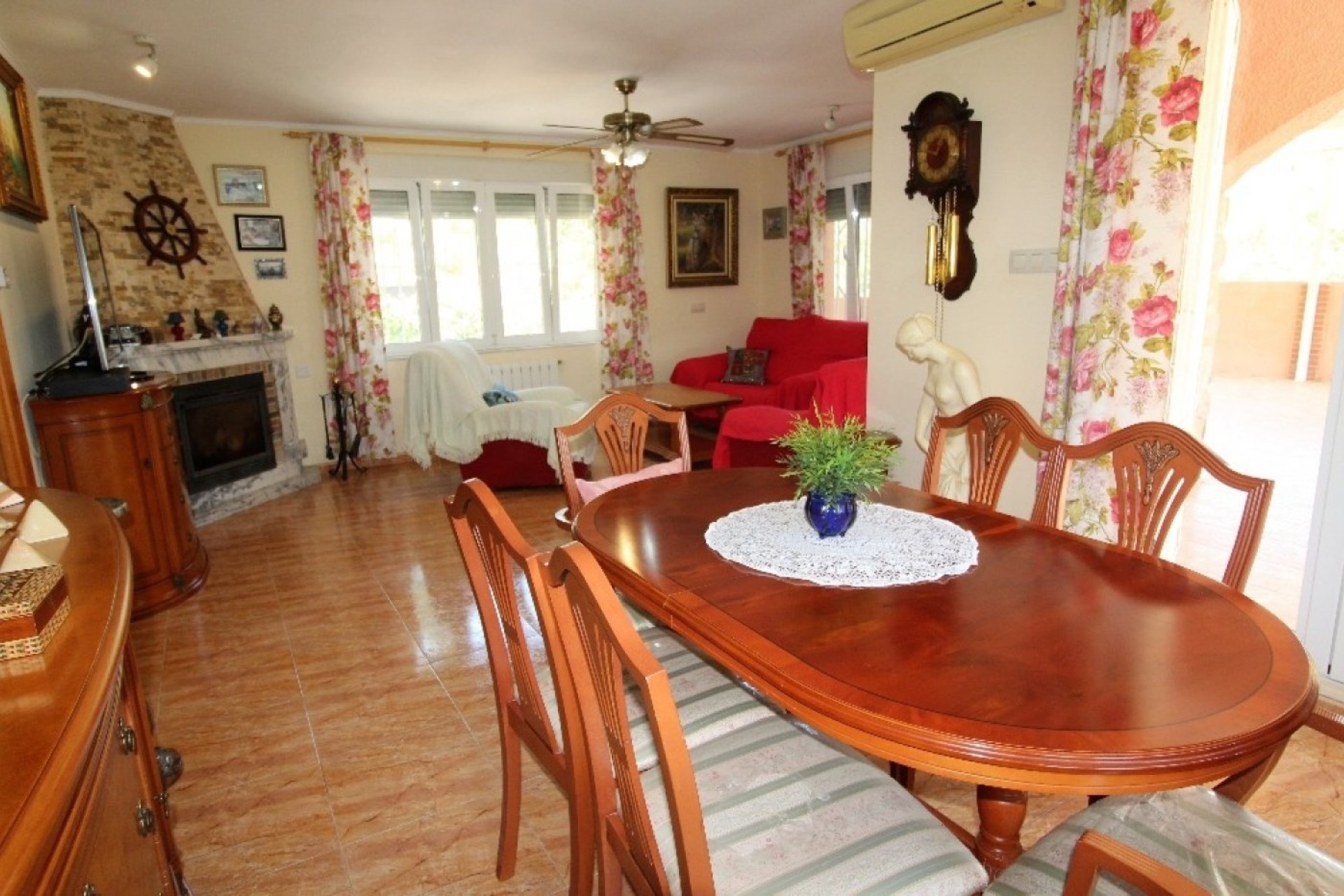 Sale - Detached Villa -
Torrevieja - Los Balcones