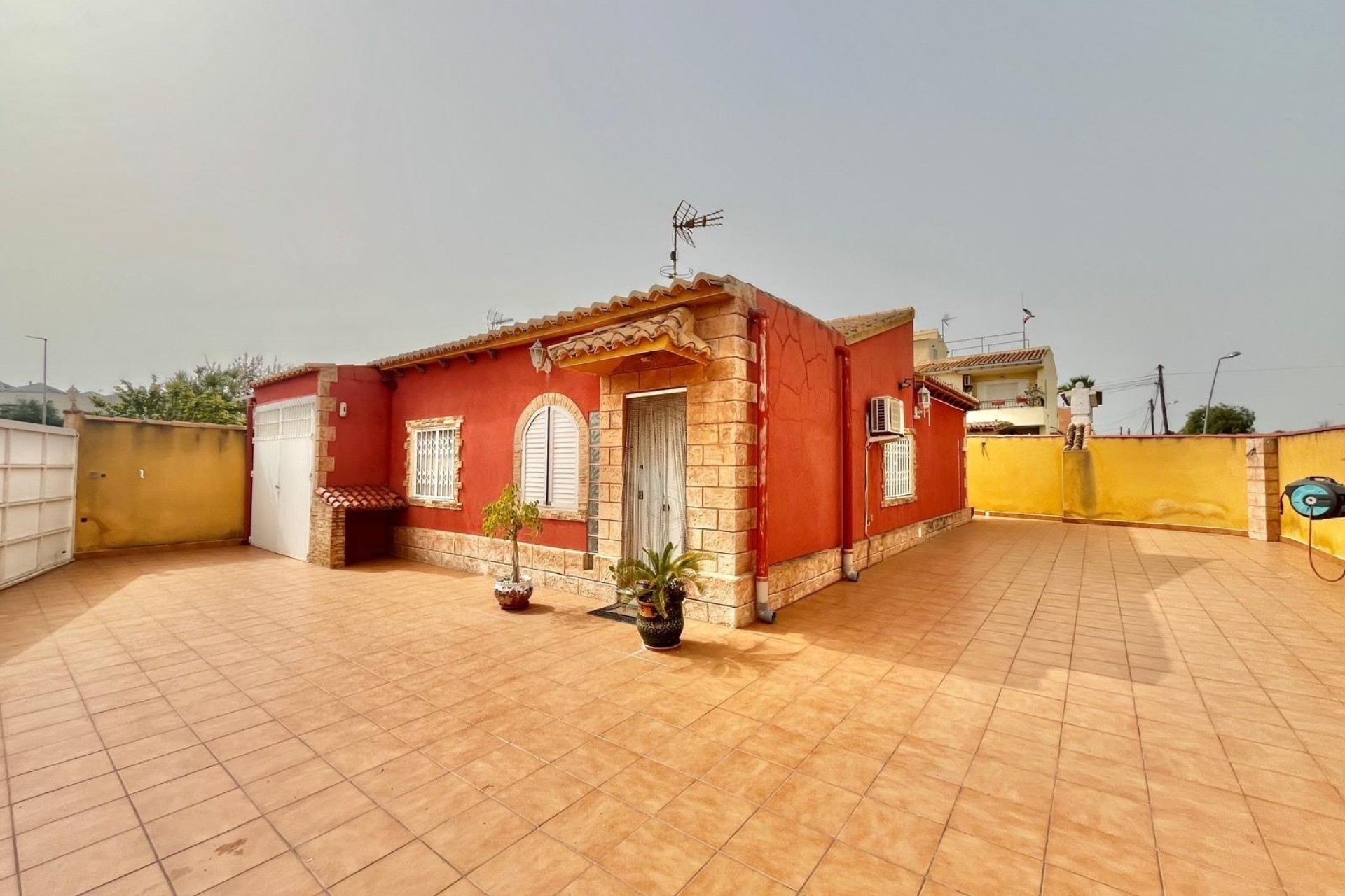 Sale - Detached Villa -
Torrevieja - Los Balcones