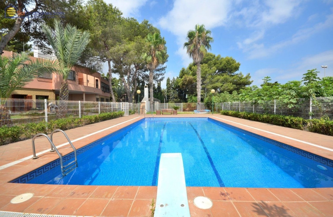 Sale - Detached Villa -
Torrevieja - Los Balcones