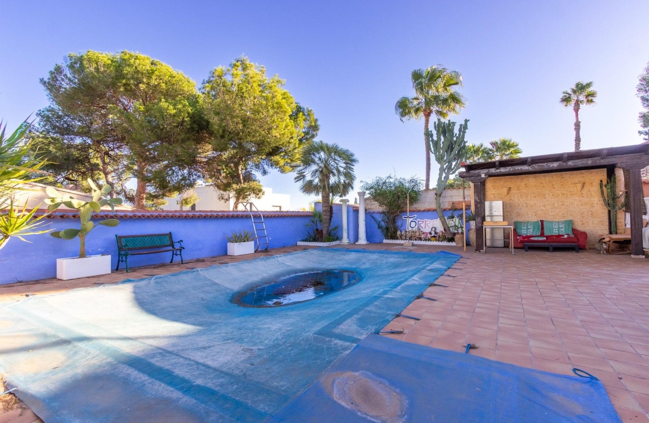 Sale - Detached Villa -
Torrevieja - Los Balcones