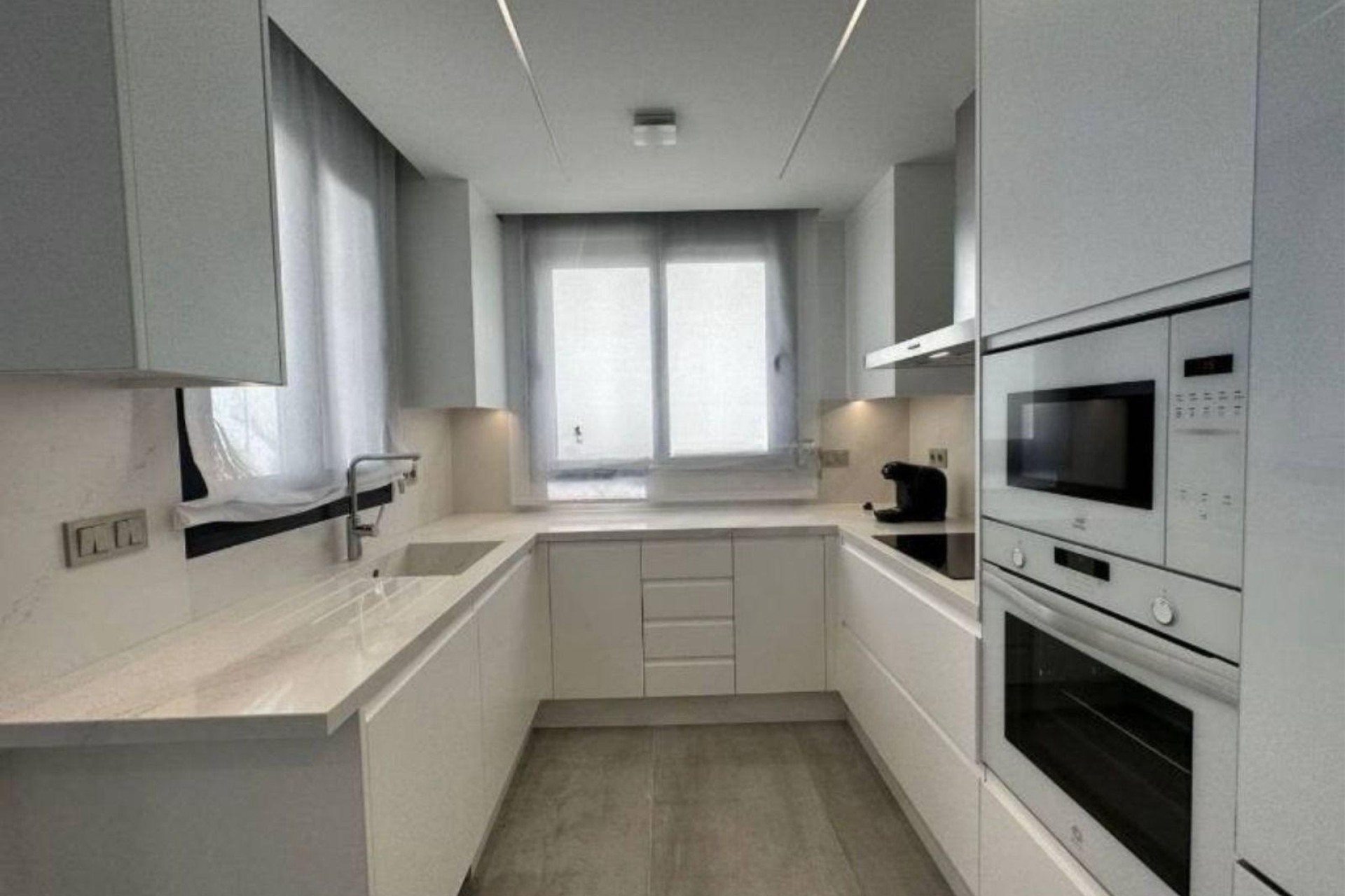 Sale - Detached Villa -
Torrevieja - Los Balcones