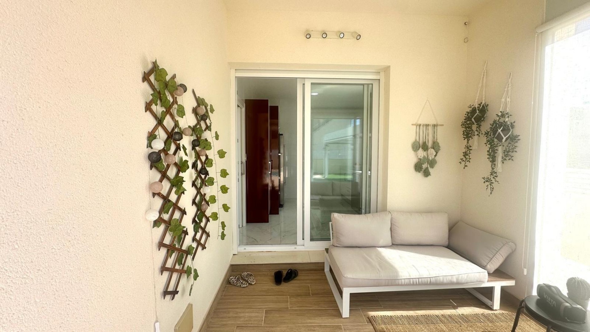 Sale - Detached Villa -
Torrevieja - Miramar - Torre del Moro