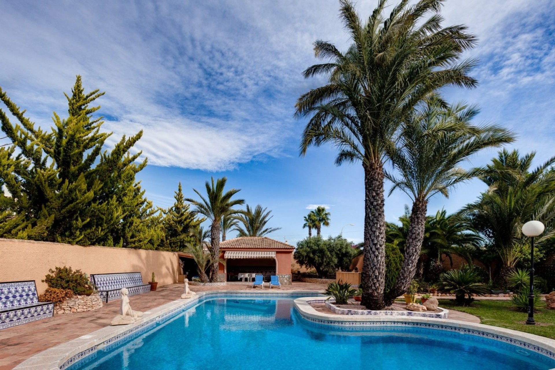 Sale - Detached Villa -
Torrevieja - San Luis