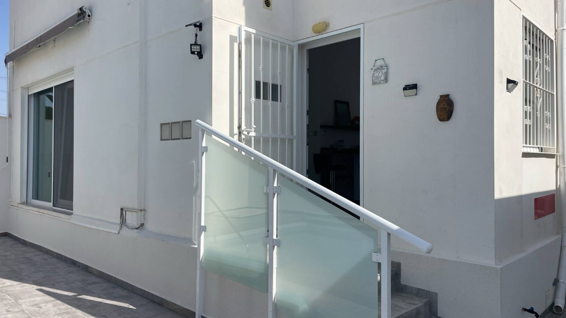 Sale - Detached Villa -
Torrevieja - San Luis