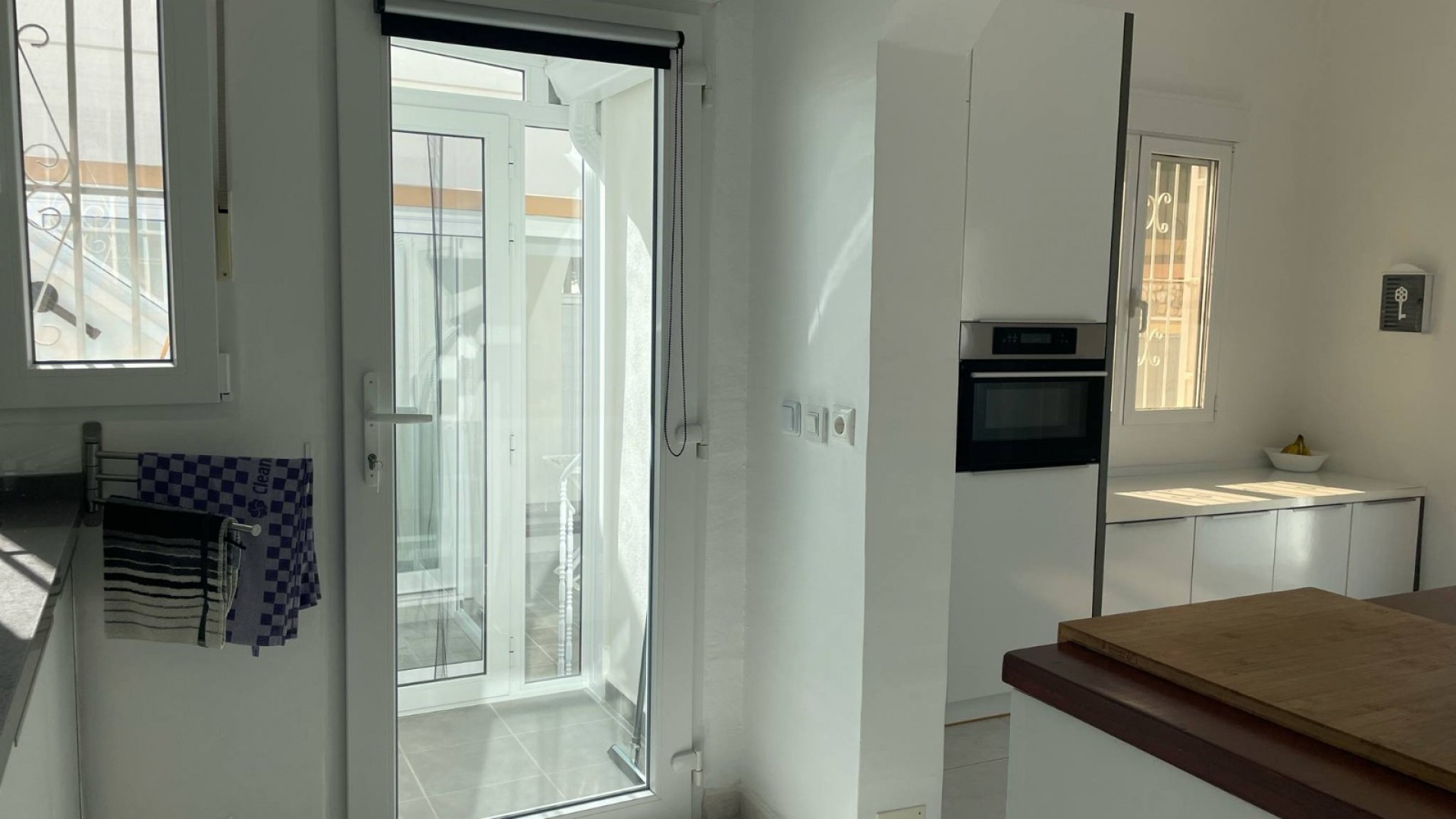 Sale - Detached Villa -
Torrevieja - San Luis