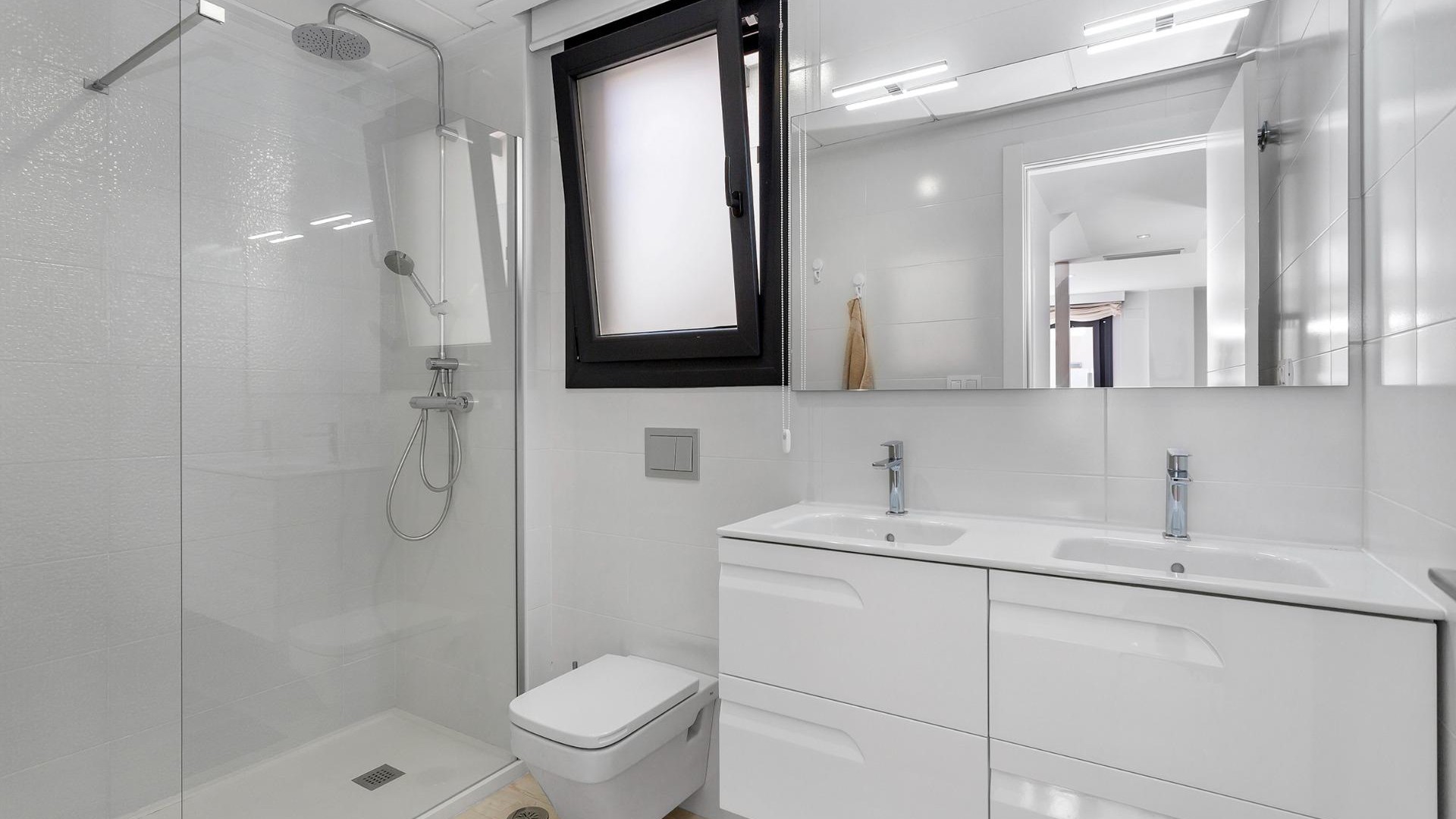 Sale - Detached Villa -
Torrevieja - Sector 25