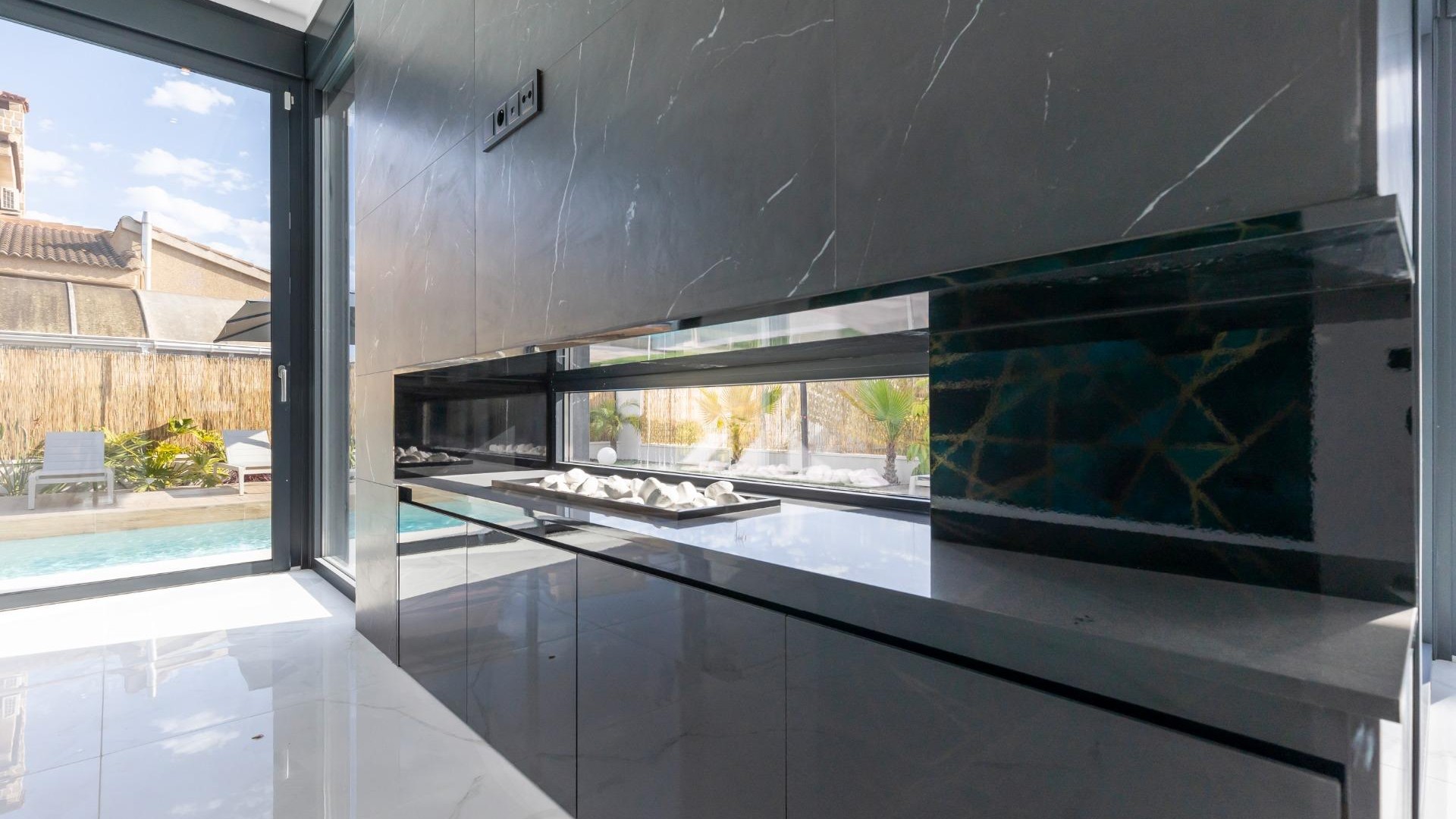 Sale - Detached Villa -
Torrevieja - Torreta florida