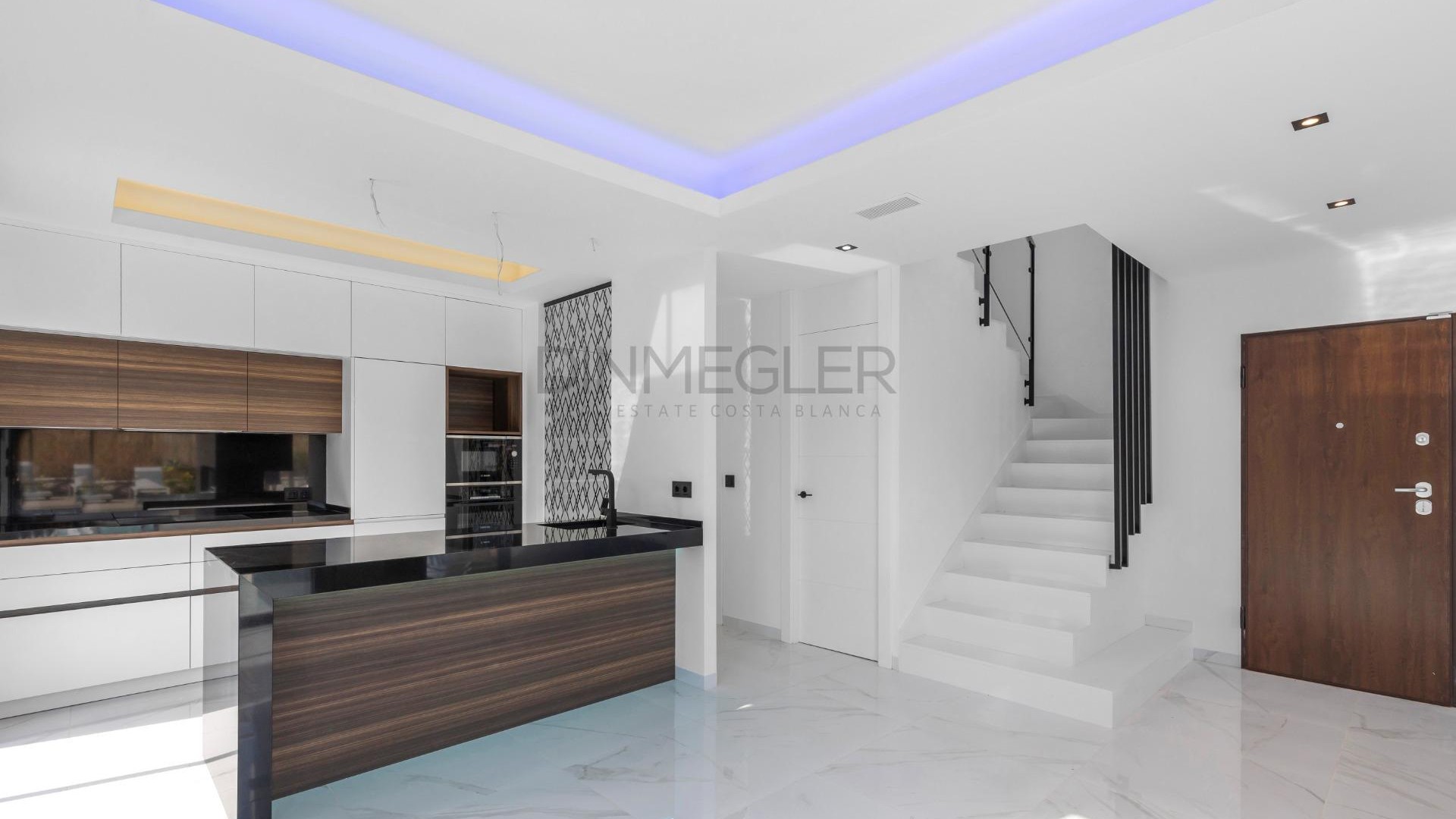 Sale - Detached Villa -
Torrevieja - Torreta florida