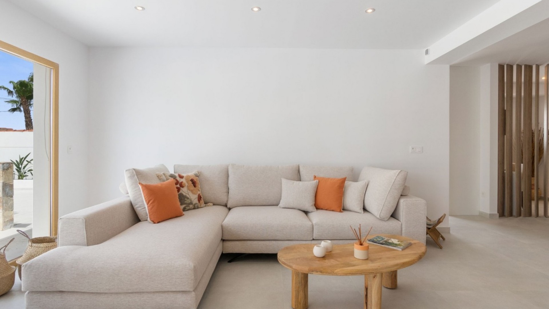 Sale - Detached Villa -
Torrevieja - Torreta florida