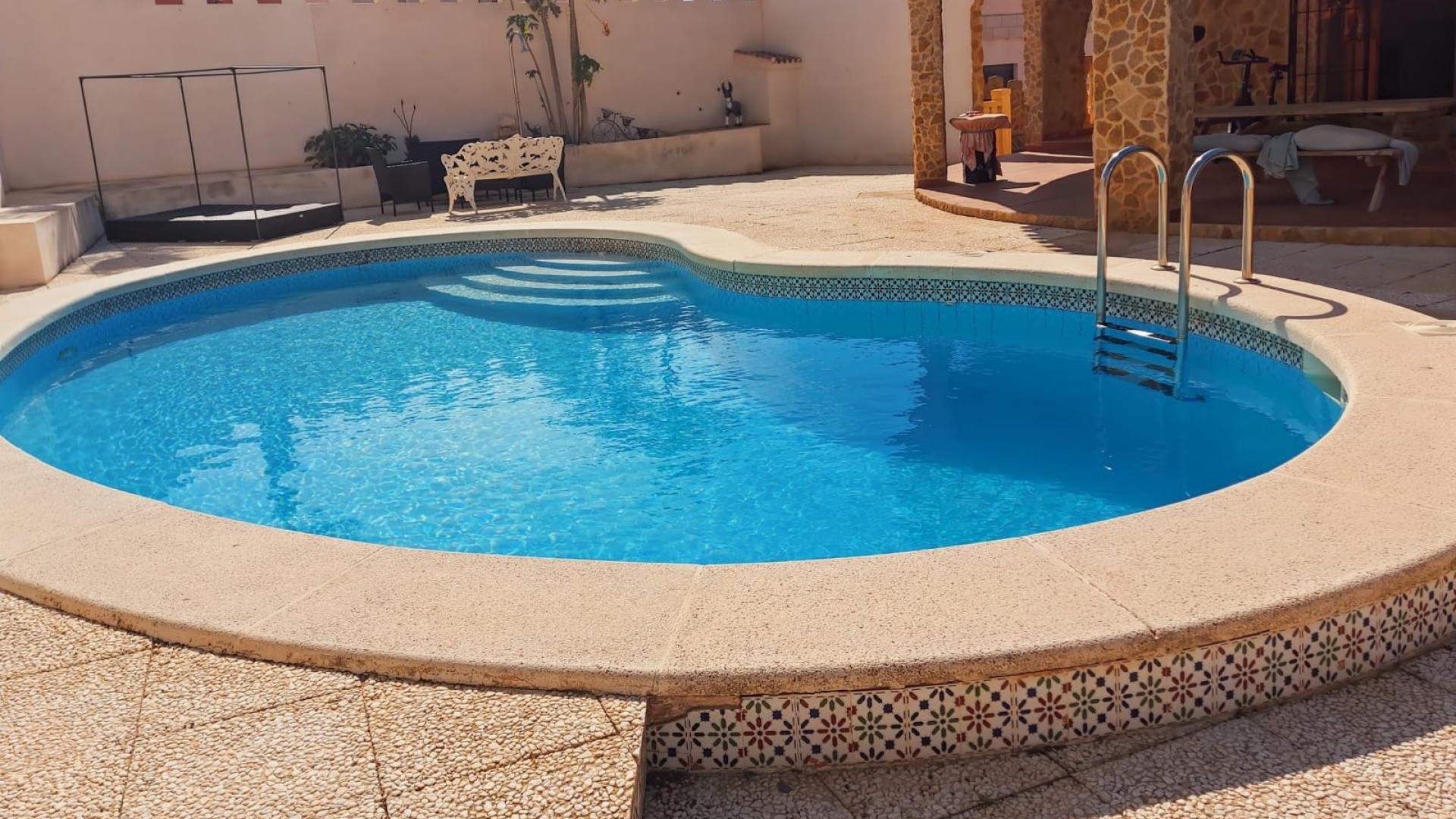 Sale - Detached Villa -
Torrevieja