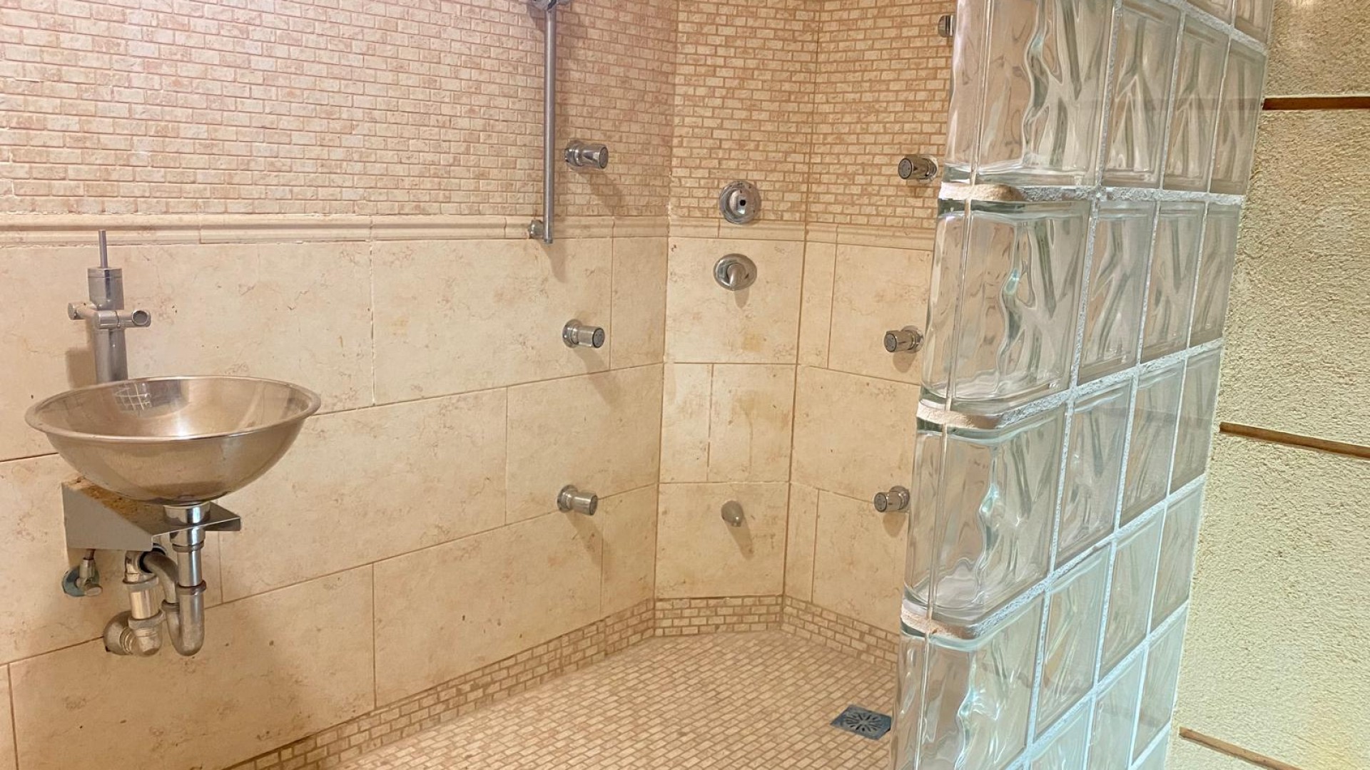 Sale - Detached Villa -
Torrevieja