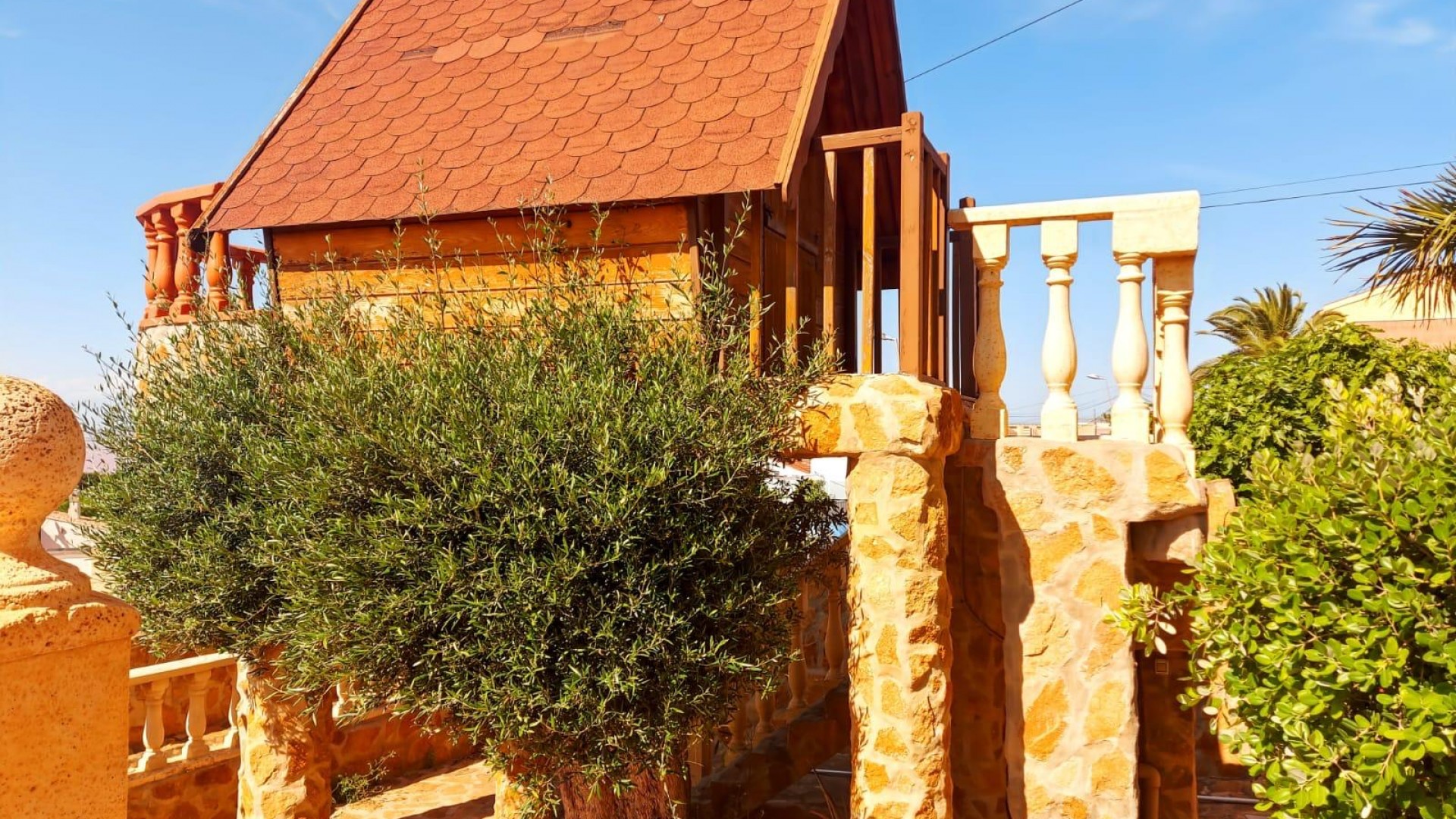 Sale - Detached Villa -
Torrevieja