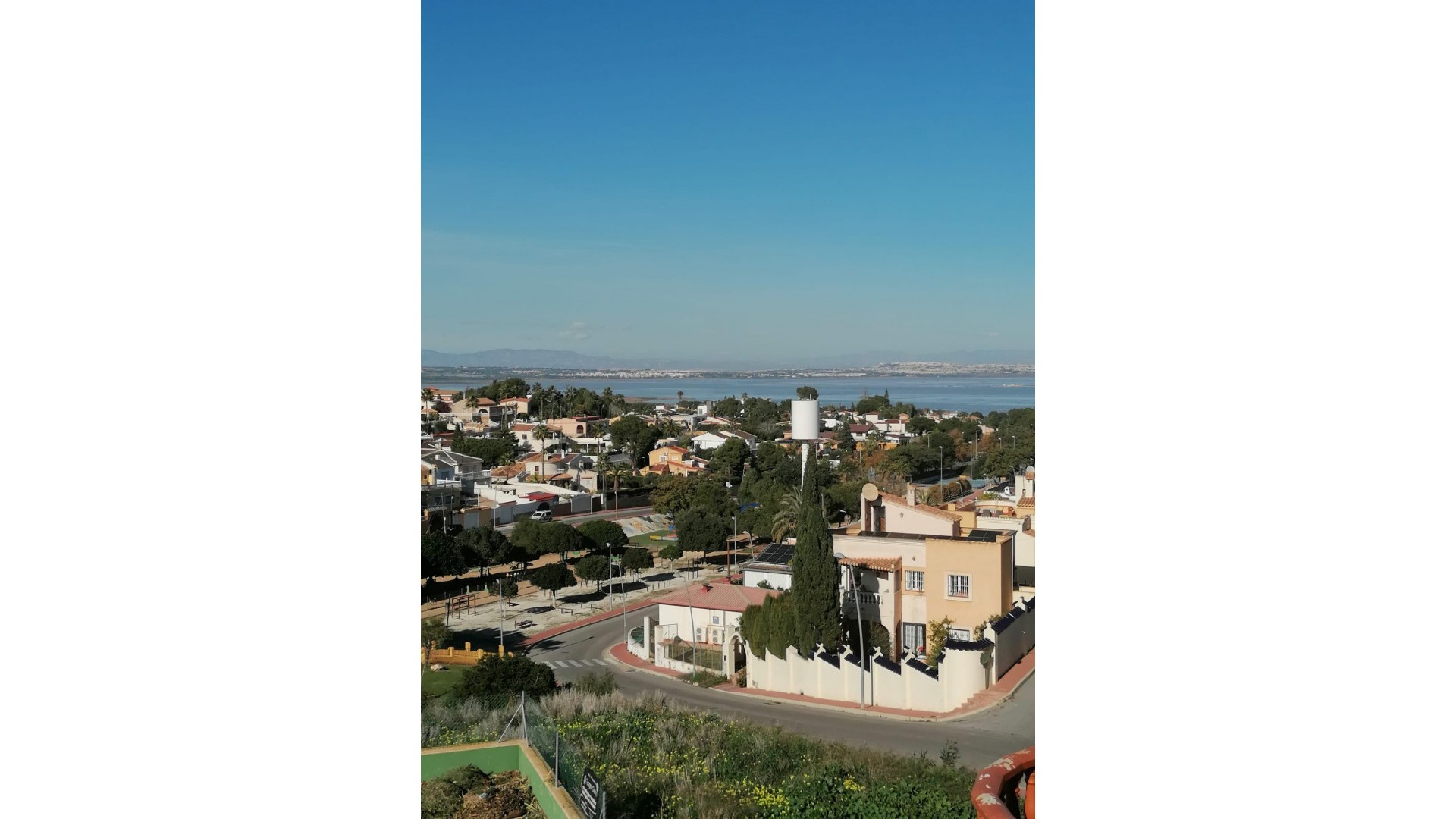 Sale - Detached Villa -
Torrevieja