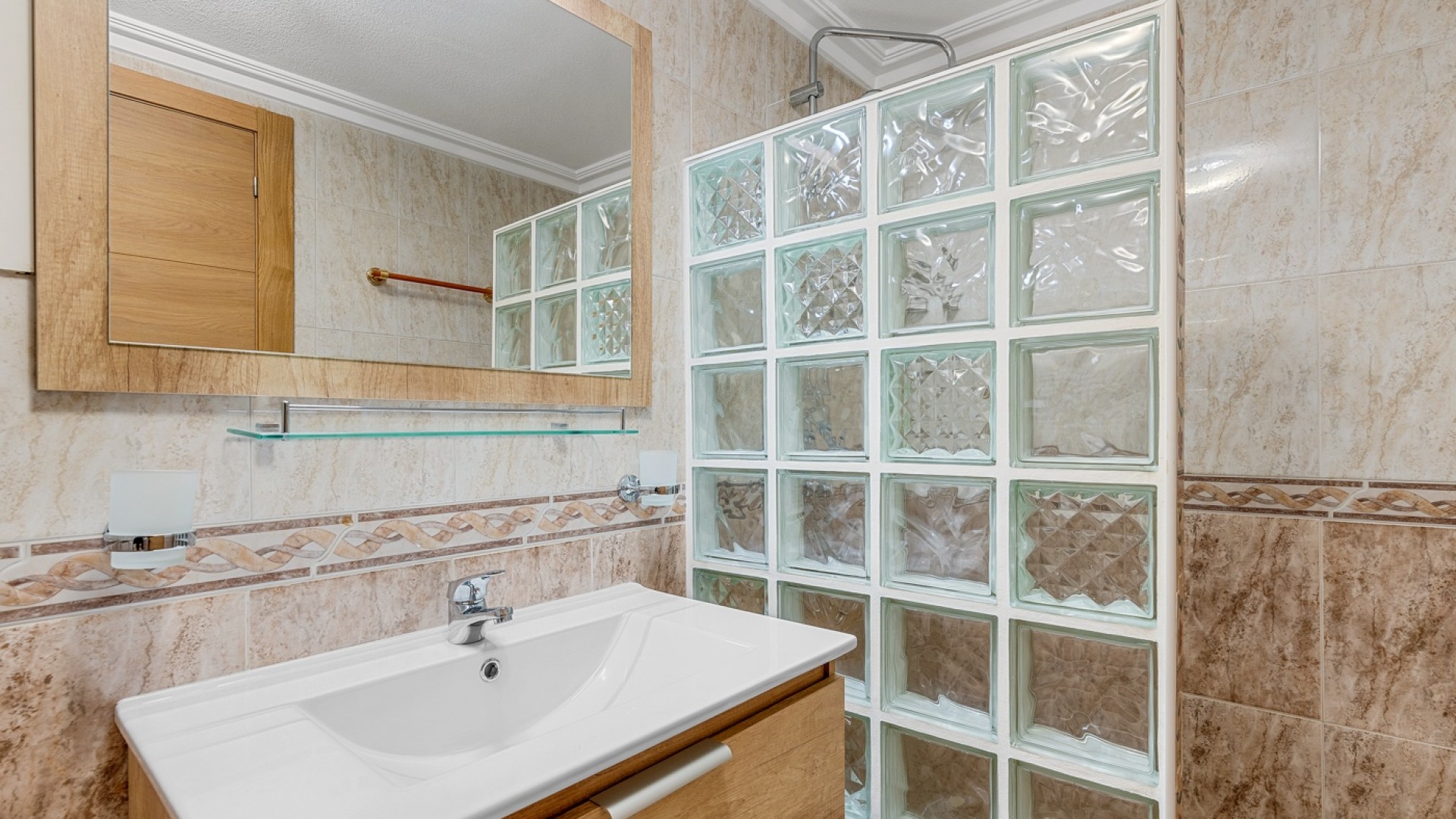 Sale - Detached Villa -
Torrevieja